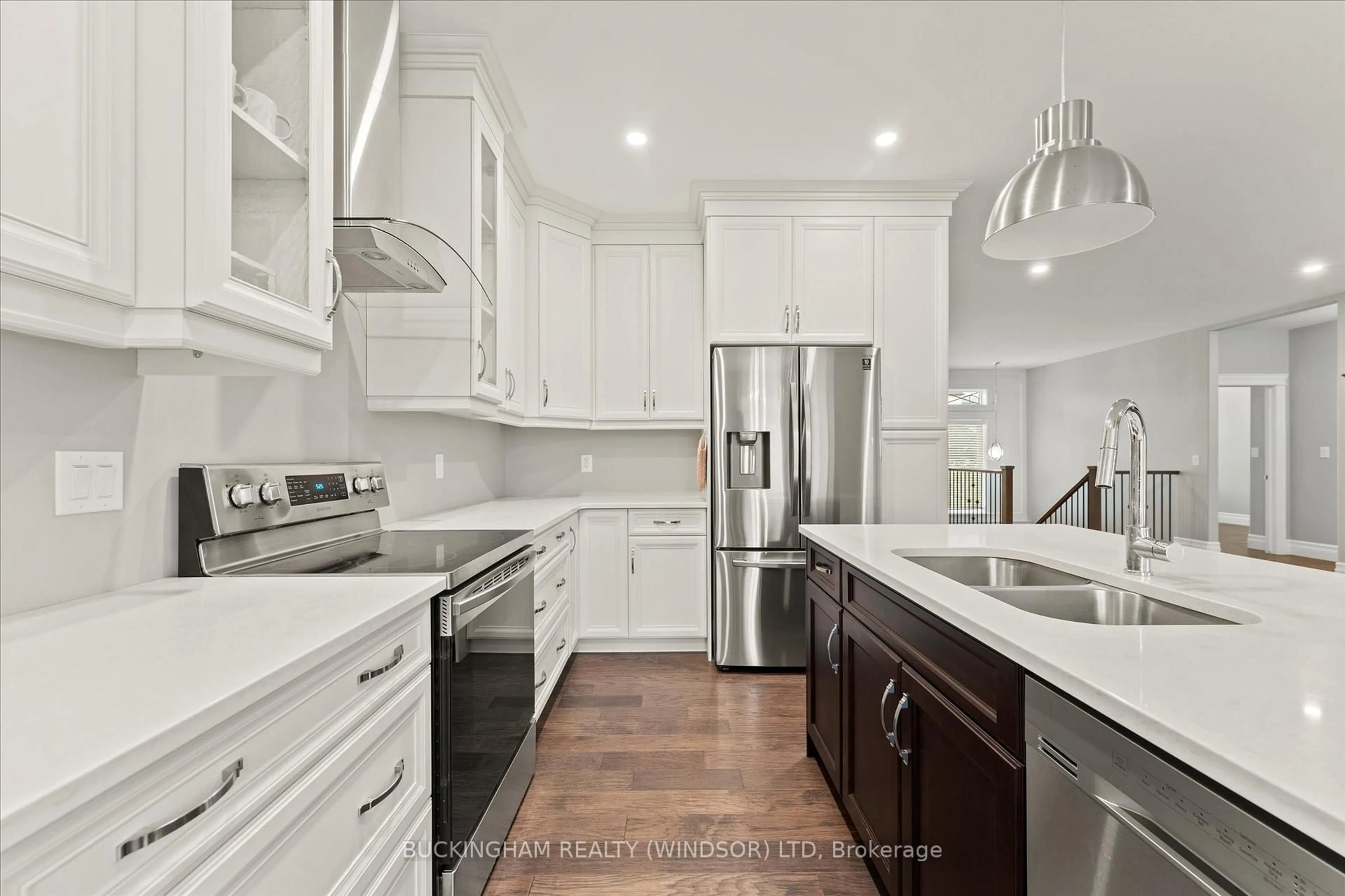 Open concept kitchen, ceramic/tile floor for 1631 Barkley Ave, Windsor Ontario N8P 0E8