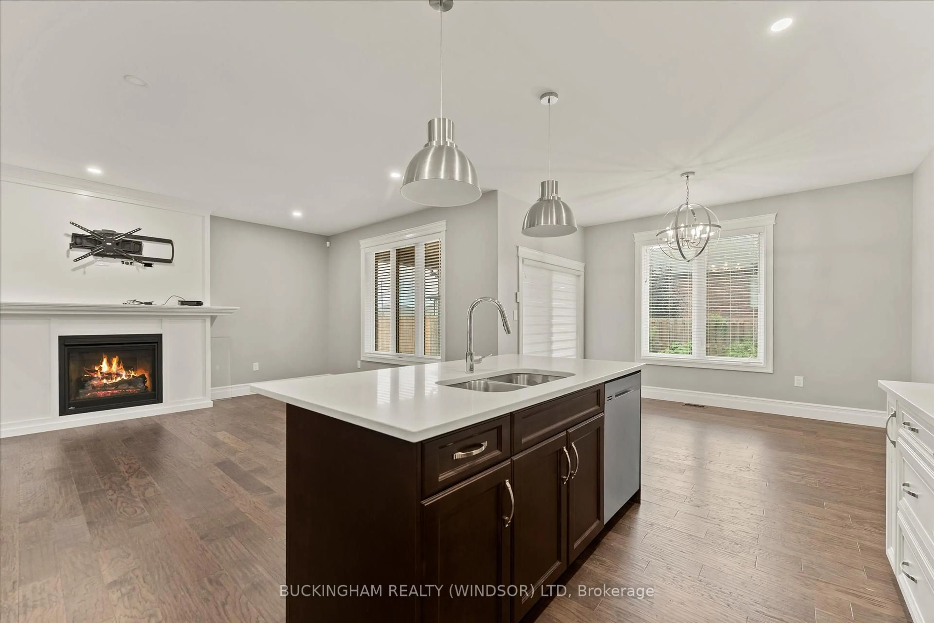 Open concept kitchen, unknown for 1631 Barkley Ave, Windsor Ontario N8P 0E8
