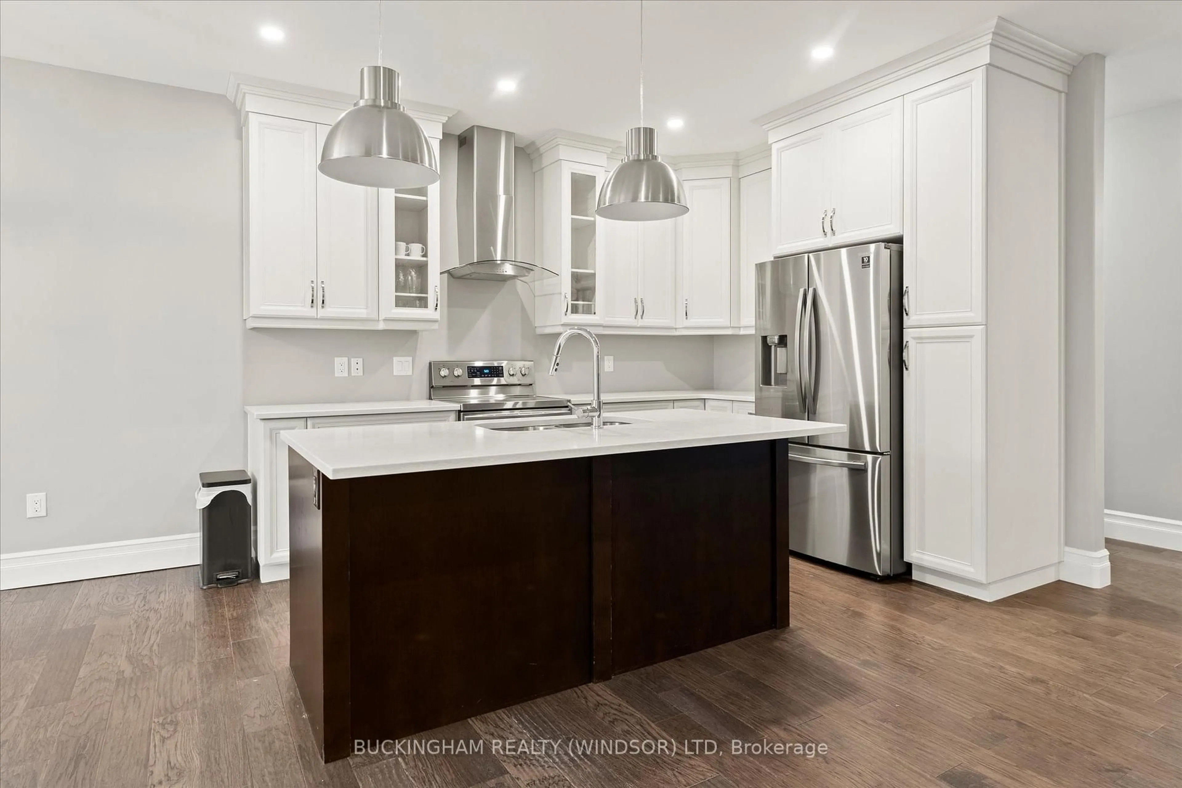Open concept kitchen, unknown for 1631 Barkley Ave, Windsor Ontario N8P 0E8