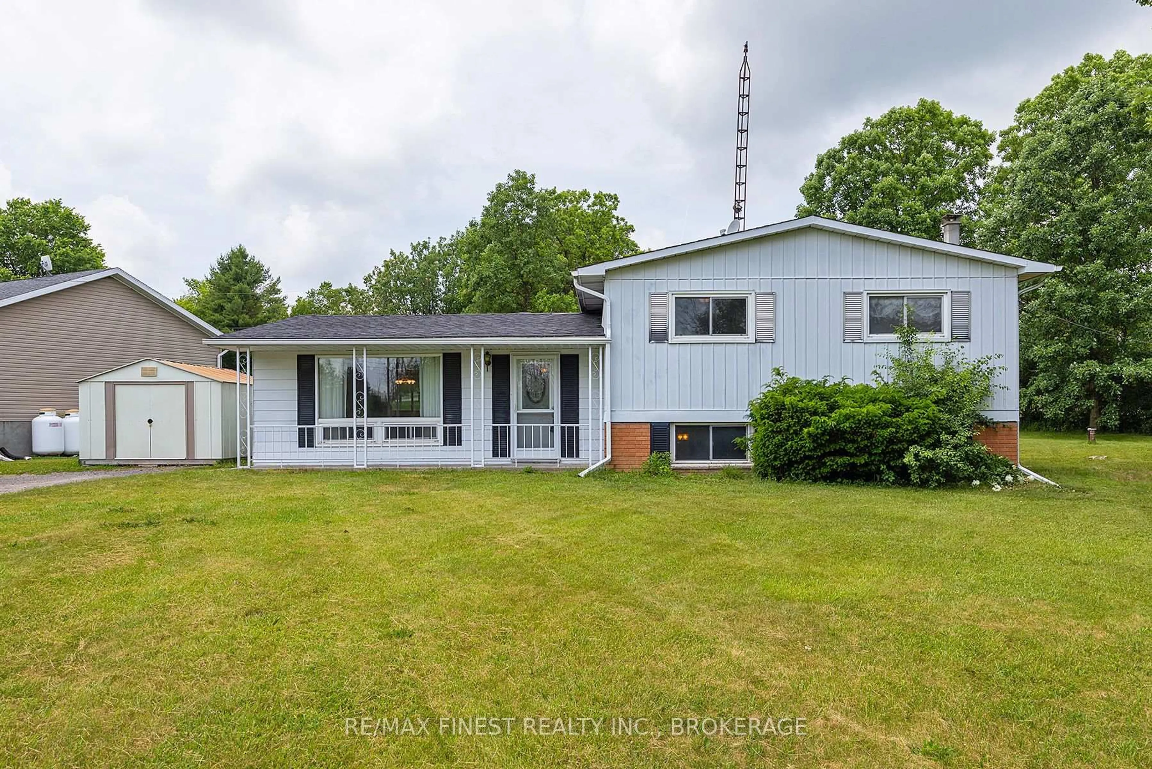 A pic from outside/outdoor area/front of a property/back of a property/a pic from drone, street for 461 Drive In Rd, Greater Napanee Ontario K7R 3L1