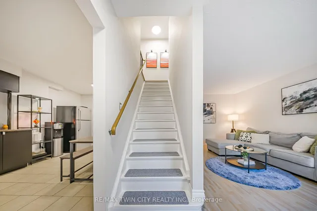 Additional property image - 391 Pioneer Dr Unit 3