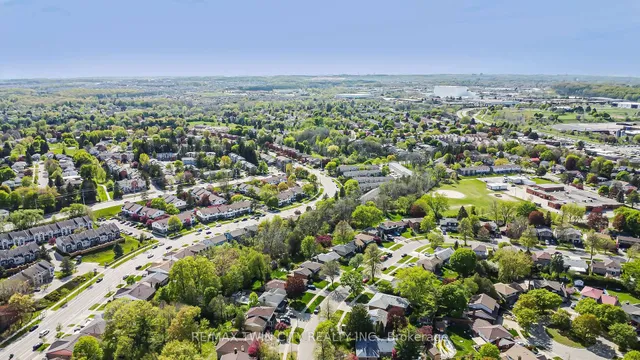 Additional property image - 391 Pioneer Dr Unit 3