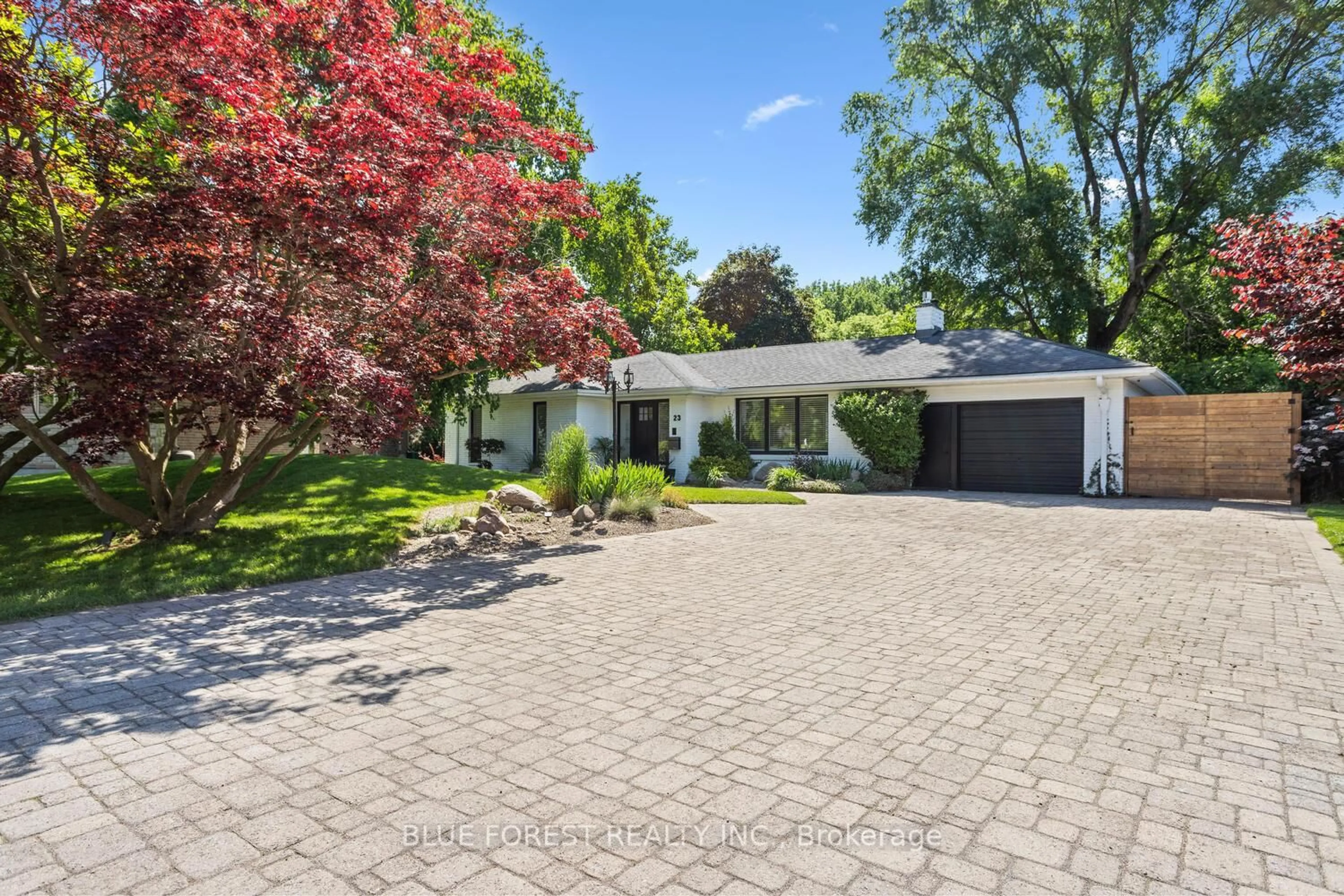 Unknown for 23 Daleview Cres, London North Ontario N5X 1H2