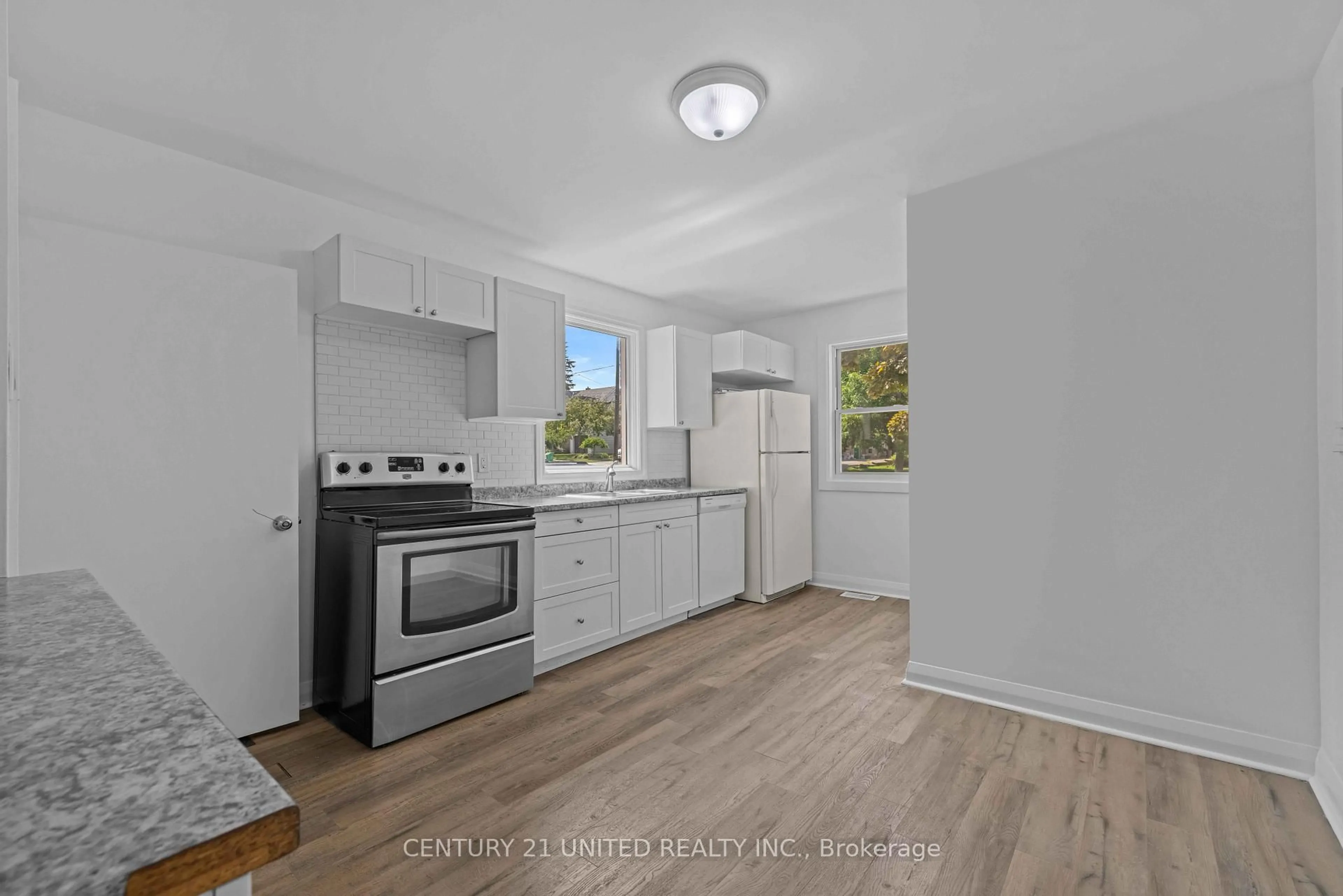 Standard kitchen, unknown for 185 Dumble Ave, Peterborough North Ontario K9H 5B3