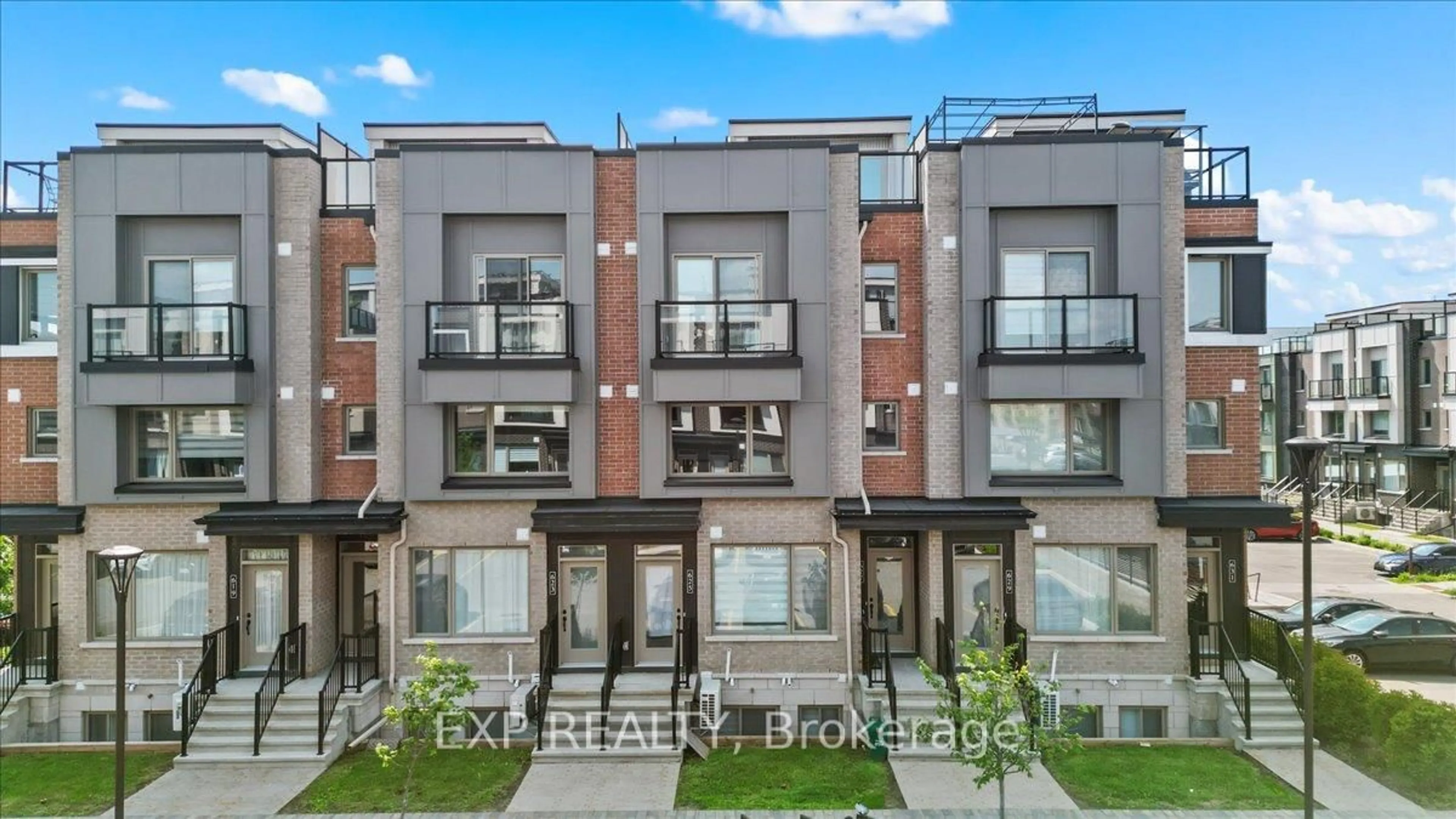 Unknown for 625 Makwa Private, Ottawa Ontario K1K 5A4