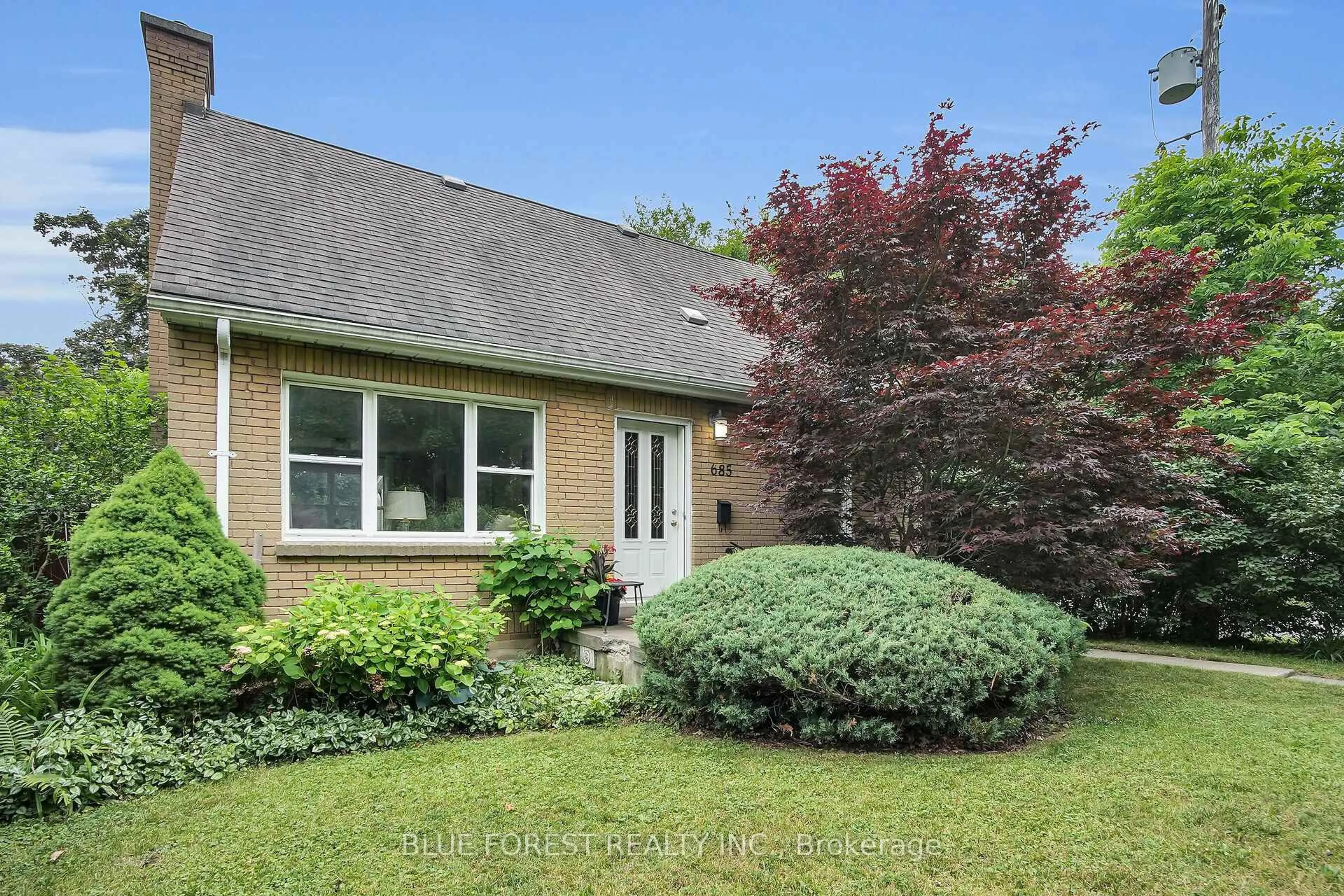 Home with brick exterior material, street for 685 Strathmeyer St, London East Ontario N5Y 3Z3