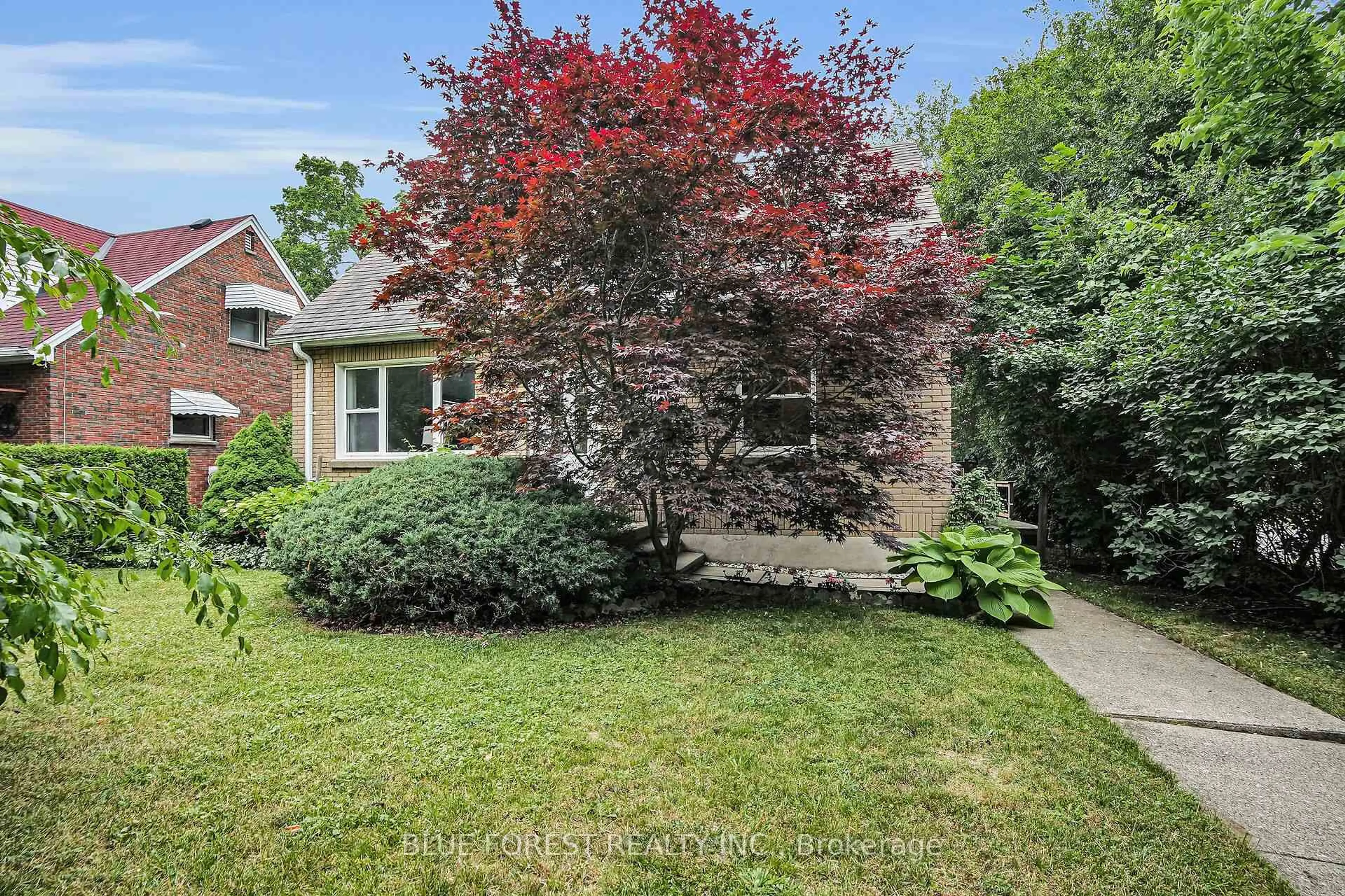 Home with brick exterior material, street for 685 Strathmeyer St, London East Ontario N5Y 3Z3