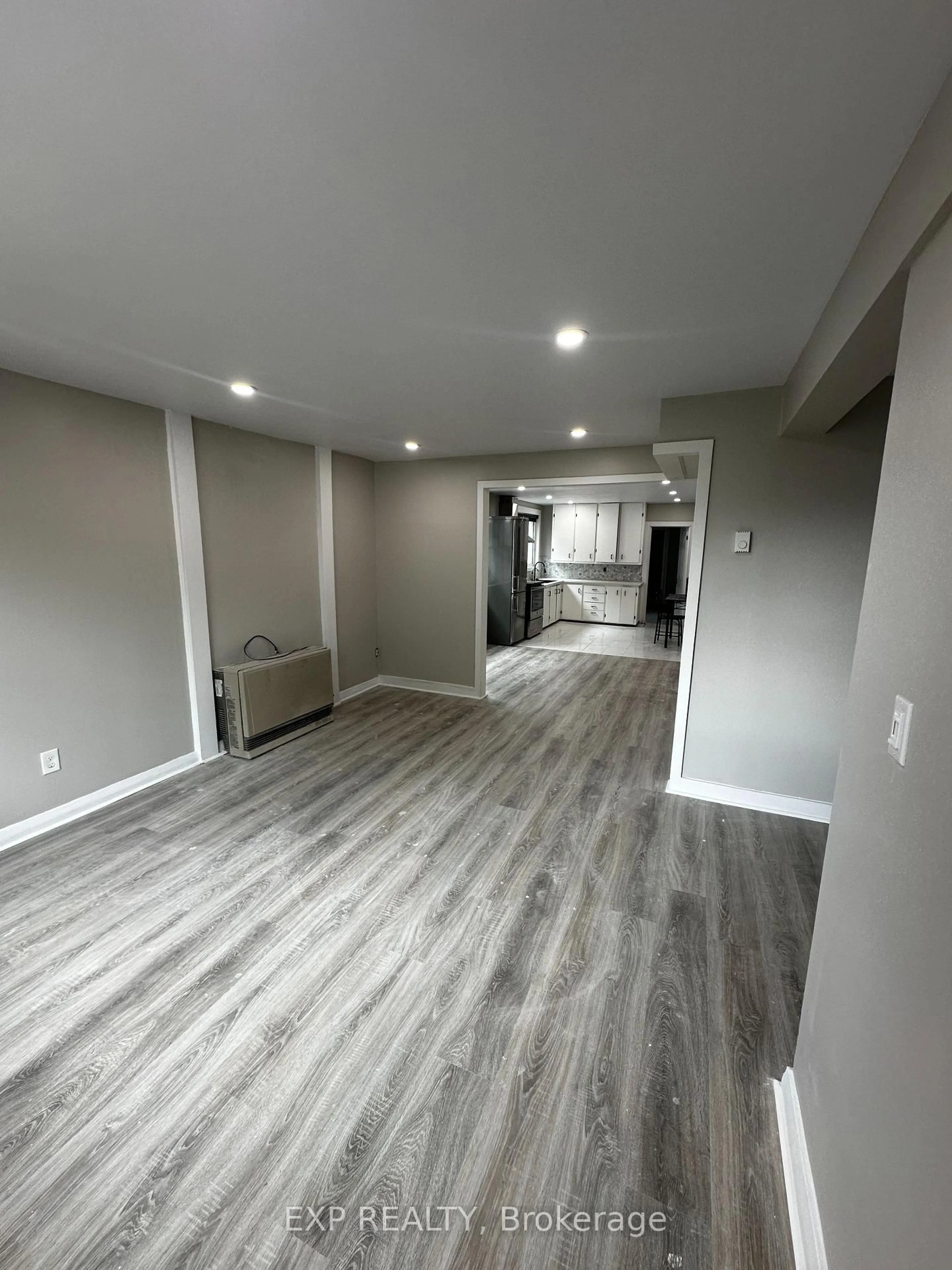 A pic of a room for 267 Lalemant St, Ottawa Ontario K1L 7G1