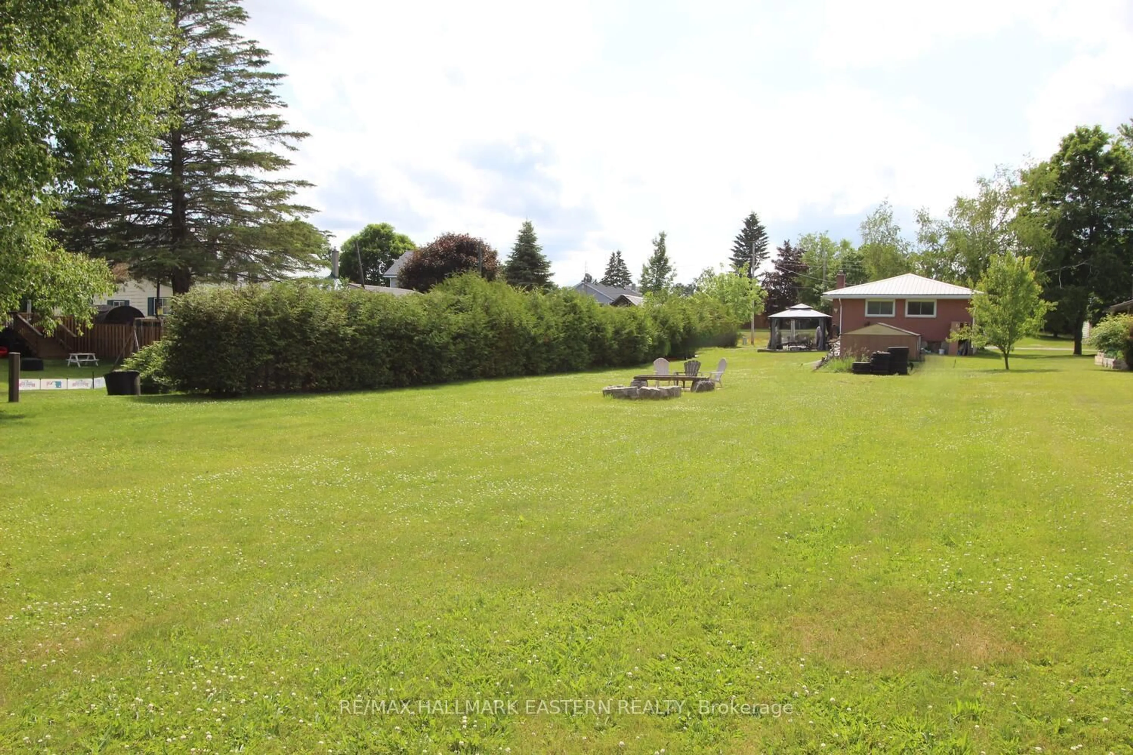 A pic from outside/outdoor area/front of a property/back of a property/a pic from drone, unknown for 16 William St, Havelock-Belmont-Methuen Ontario K0L 1Z0