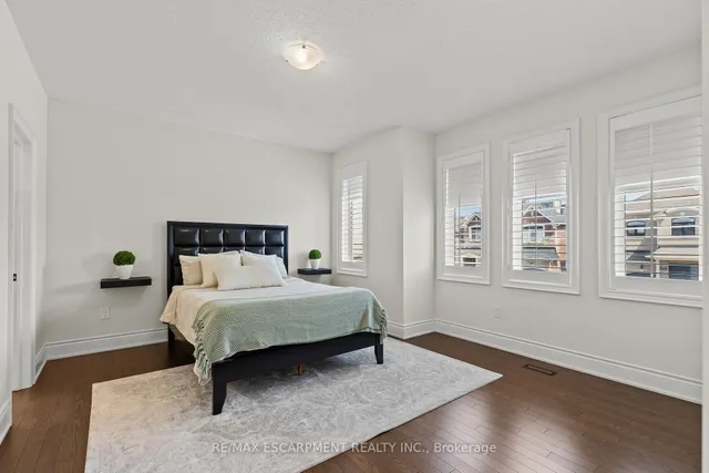 Additional property image - 263 Humphrey St