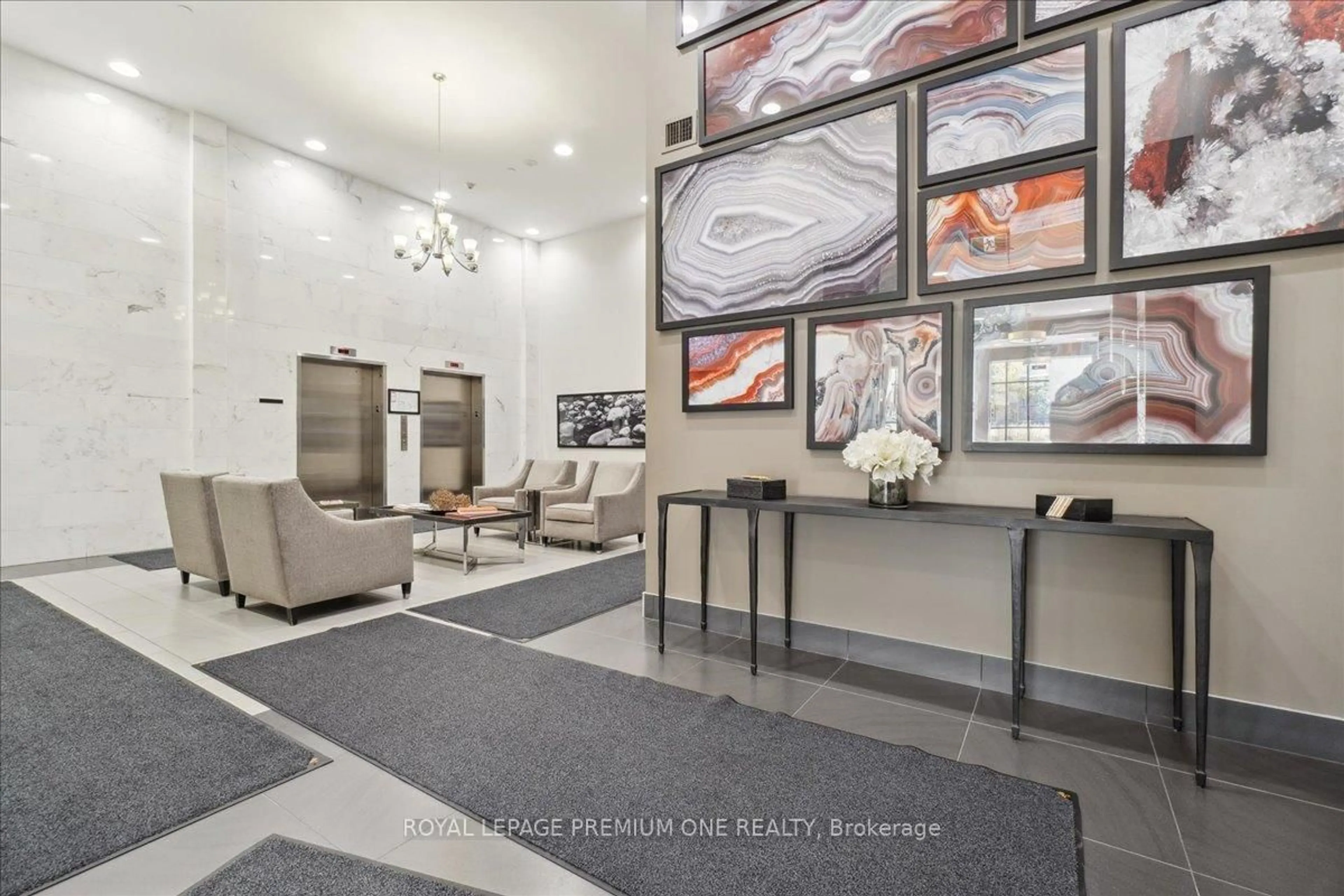 Lobby for 150 Wellington St #301, Guelph Ontario N1H 0B5