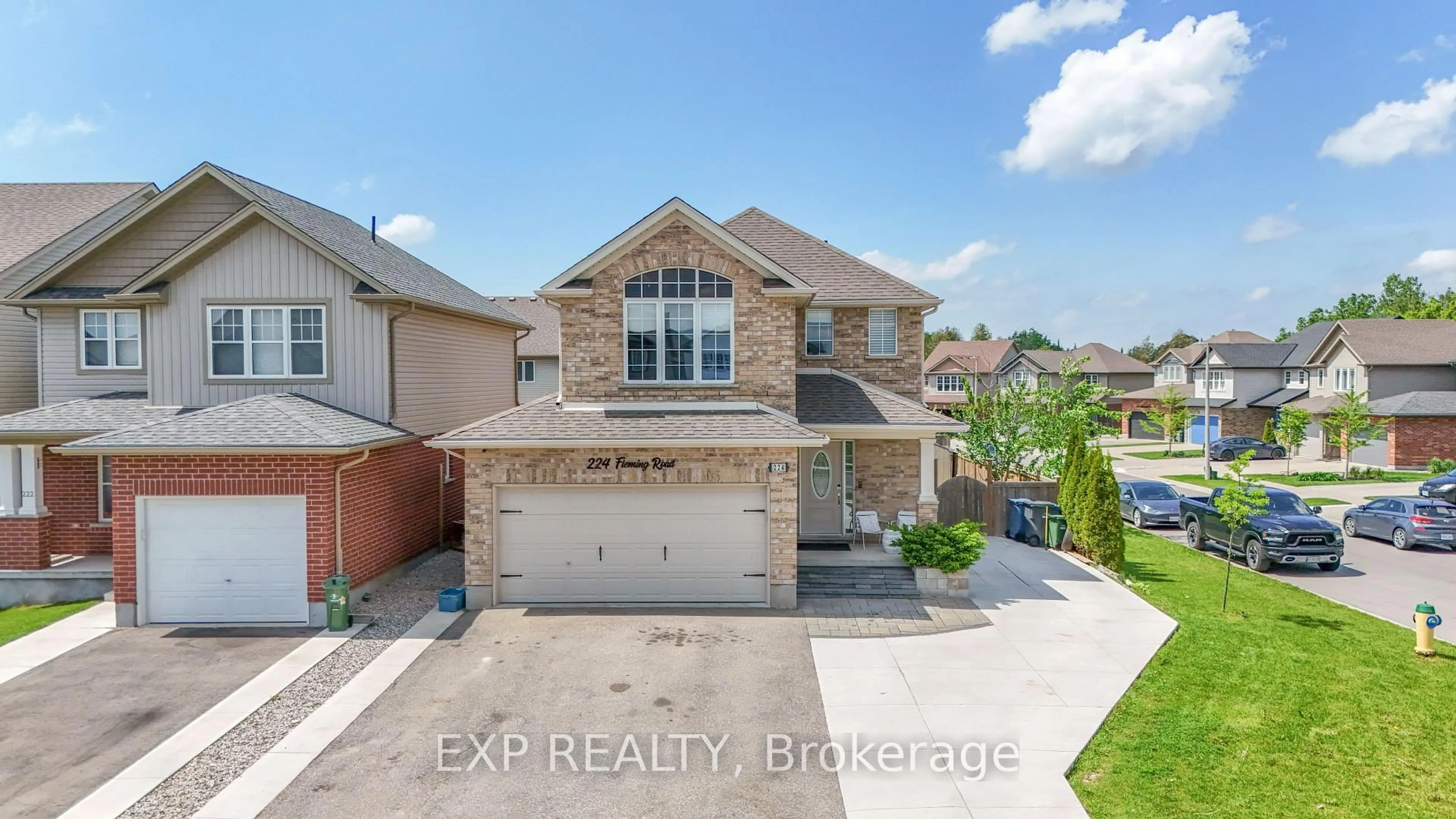 A pic from outside/outdoor area/front of a property/back of a property/a pic from drone, street for 224 Fleming Rd, Guelph Ontario N1E 0K7