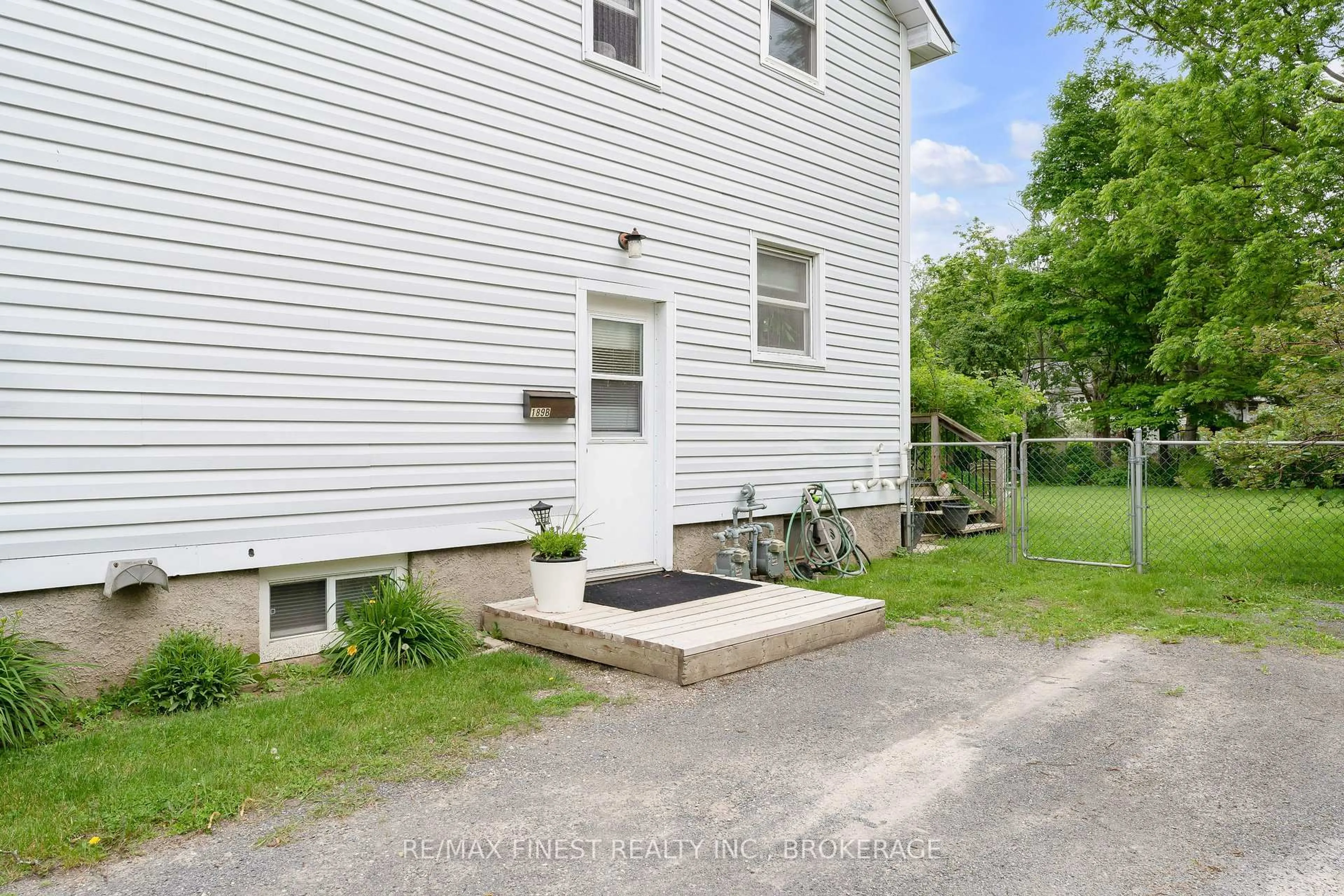 Unknown for 189 Hawthorne Ave, Kingston Ontario K7M 1Z3