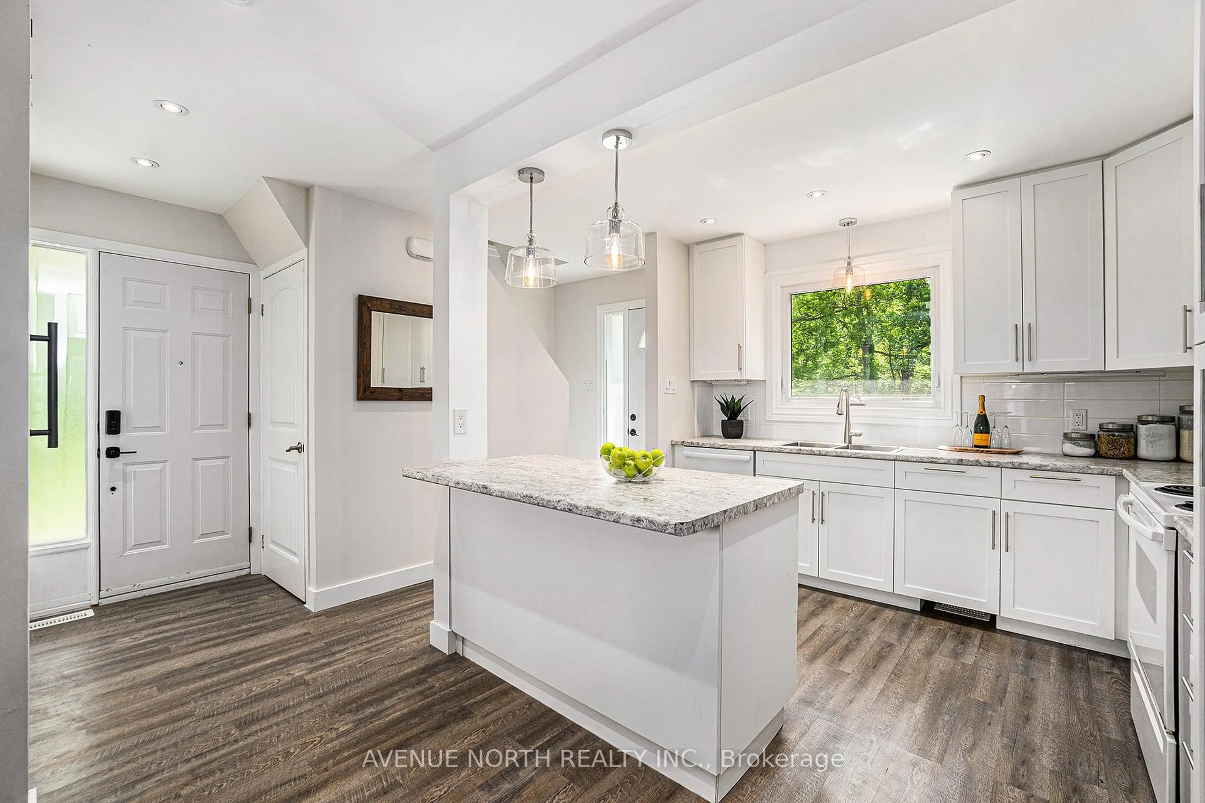 Open concept kitchen, unknown for 3211 Bannon Way #26, Ottawa Ontario K1T 1T2