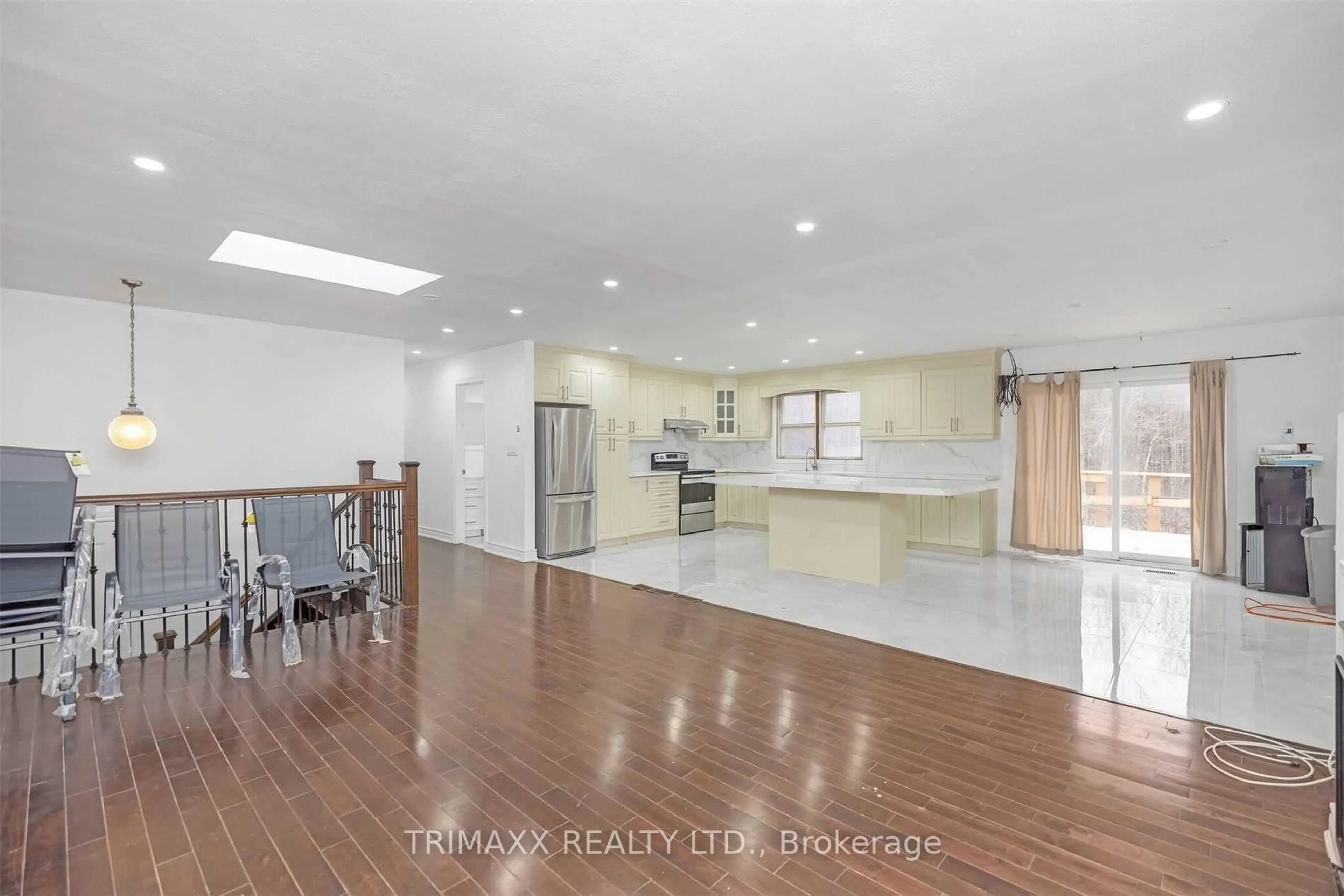 Open concept kitchen, unknown for 5630 Winston Churchill Blvd, Erin Ontario N0B 1T0