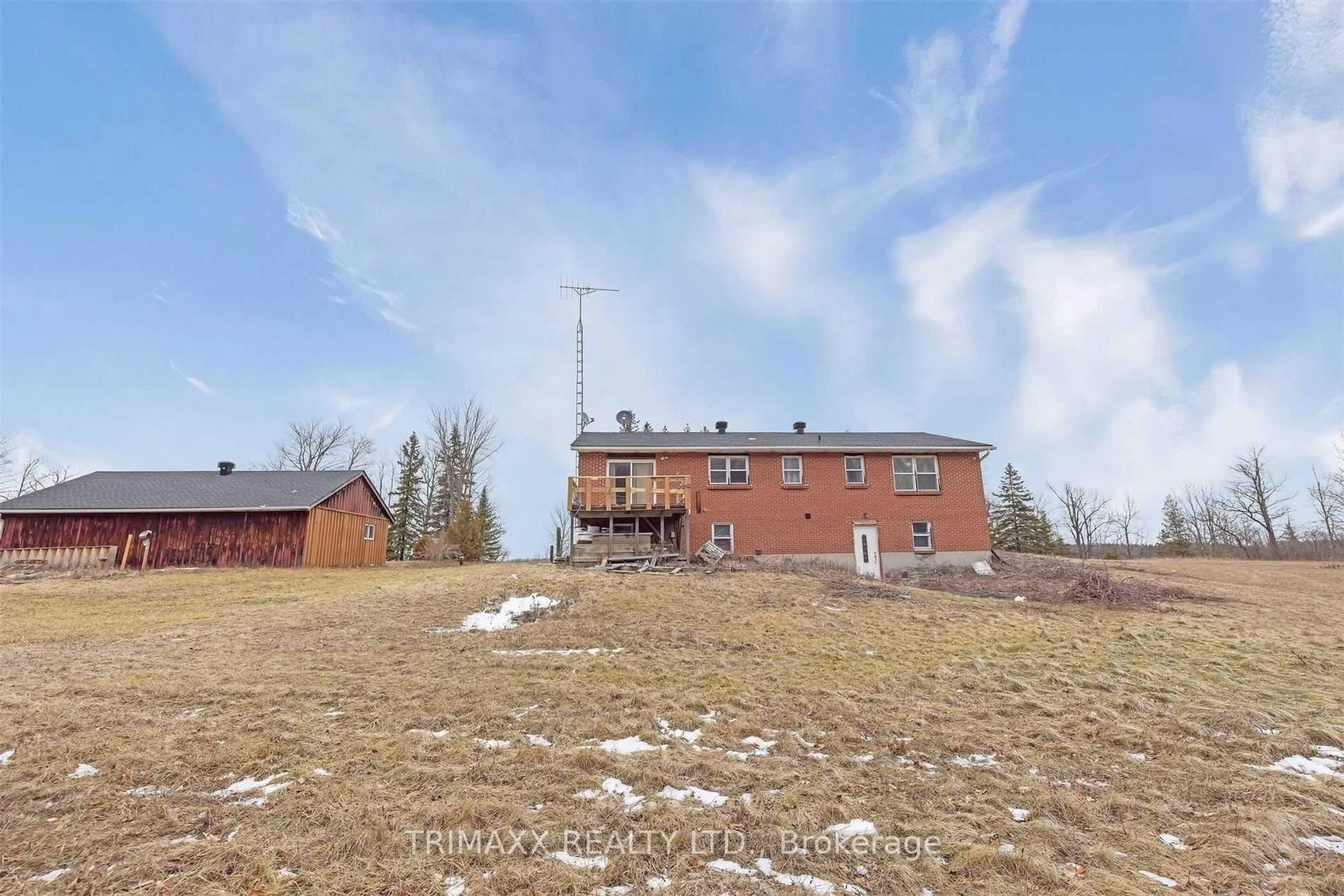 A pic from outside/outdoor area/front of a property/back of a property/a pic from drone, building for 5630 Winston Churchill Blvd, Erin Ontario N0B 1T0
