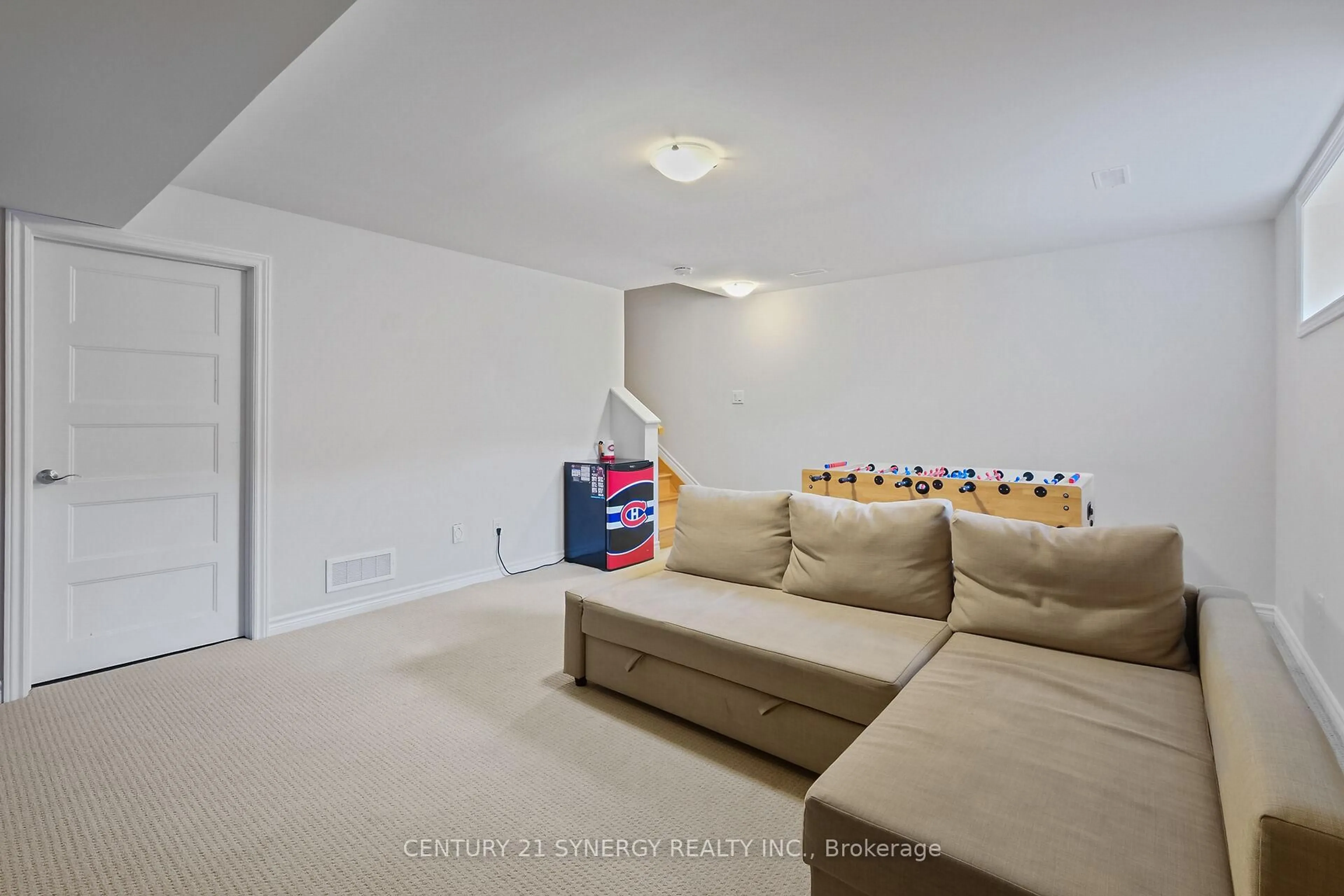 A pic of a room for 953 Socca Cres, Ottawa Ontario K4A 5M1