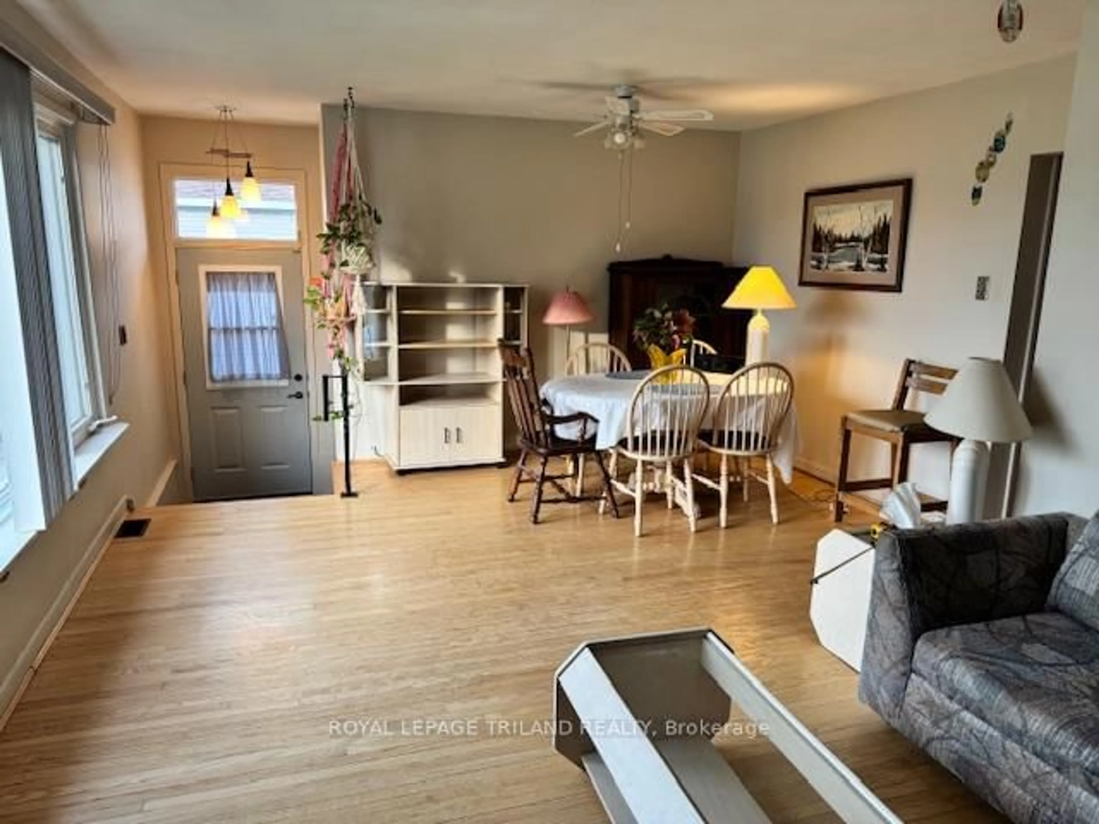 Living room with furniture, unknown for 1947 Wavell St, London East Ontario N5V 1P2