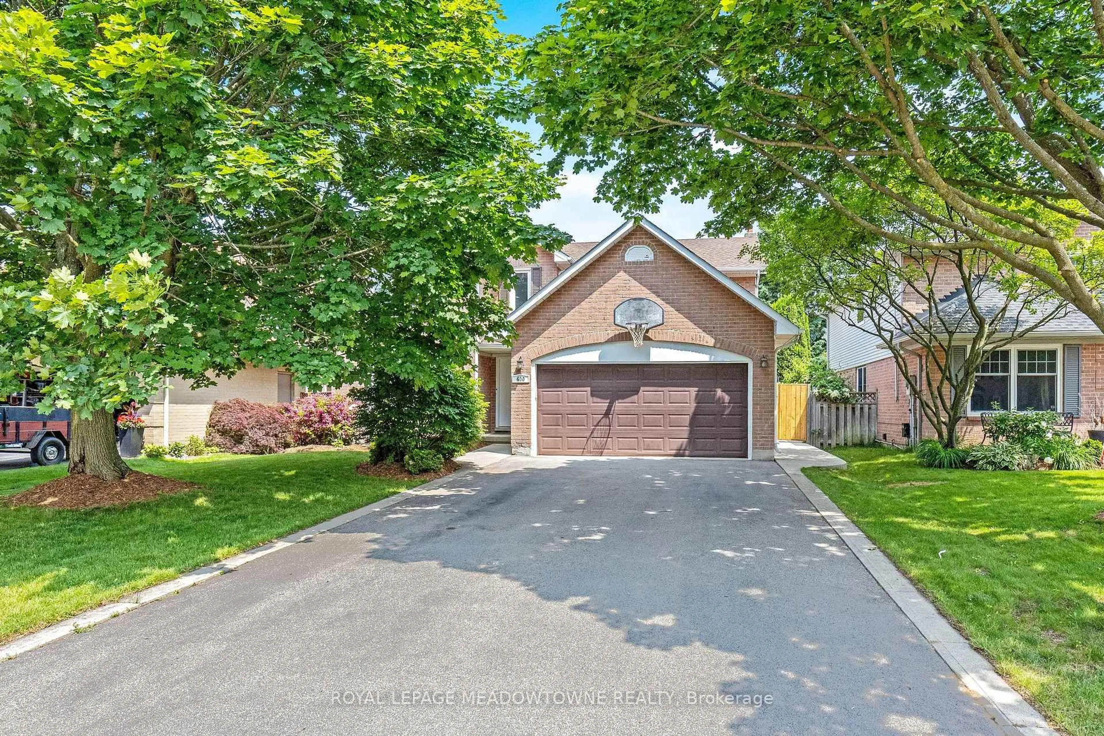Unknown for 400 Devonshire Terr, Hamilton Ontario L9G 4R6