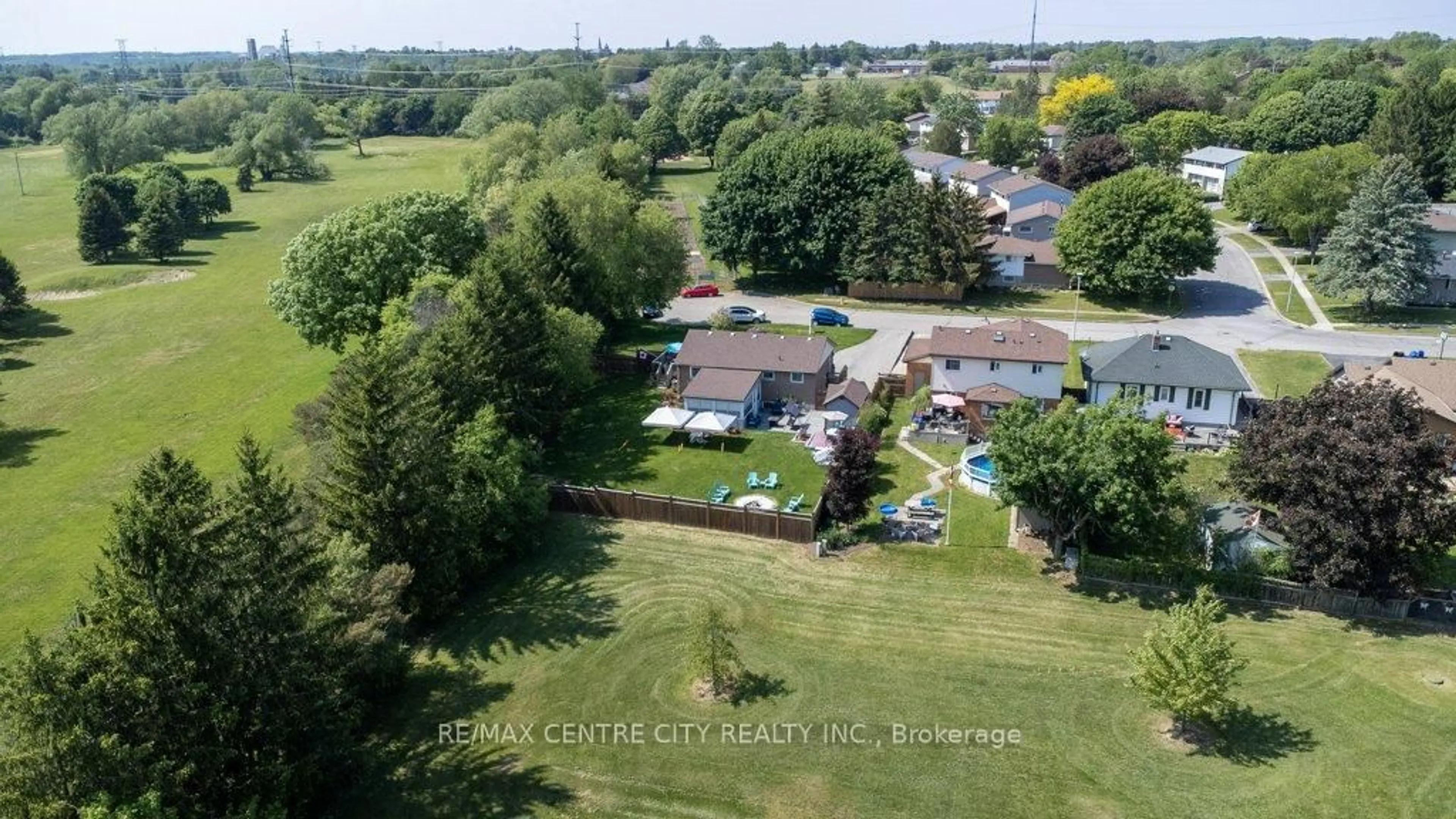 A pic from outside/outdoor area/front of a property/back of a property/a pic from drone, water/lake/river/ocean view for 732 Salter Ave, Woodstock Ontario N4S 2P5