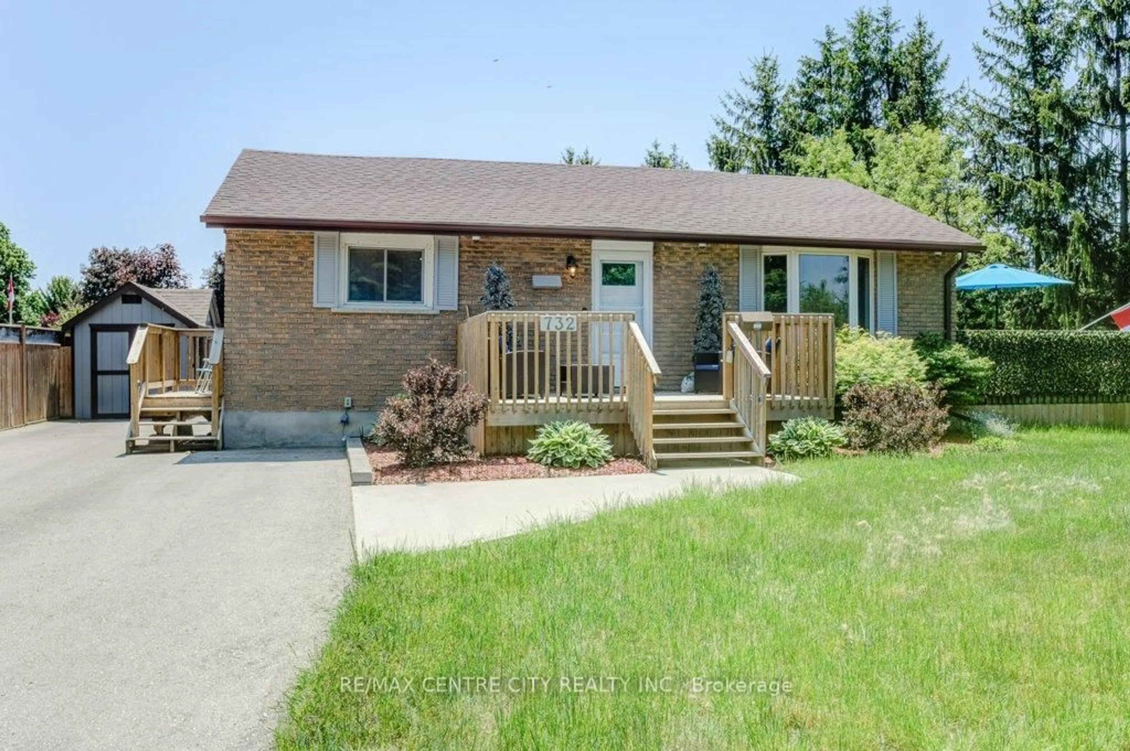 Home with brick exterior material, street for 732 Salter Ave, Woodstock Ontario N4S 2P5