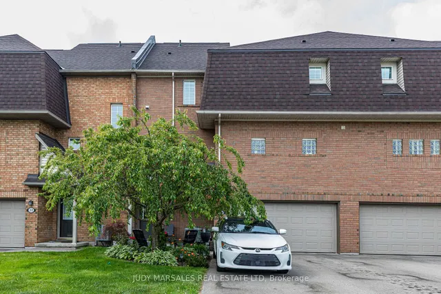Additional property image - 100 Beddoe Dr Unit 21