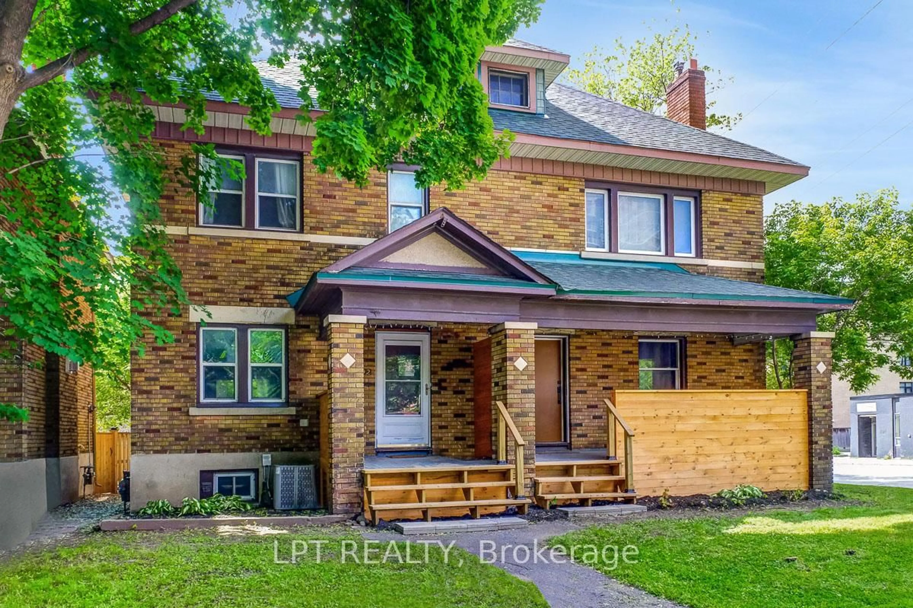 Home with brick exterior material, street for 392 First Ave, Ottawa Ontario K1S 2H1