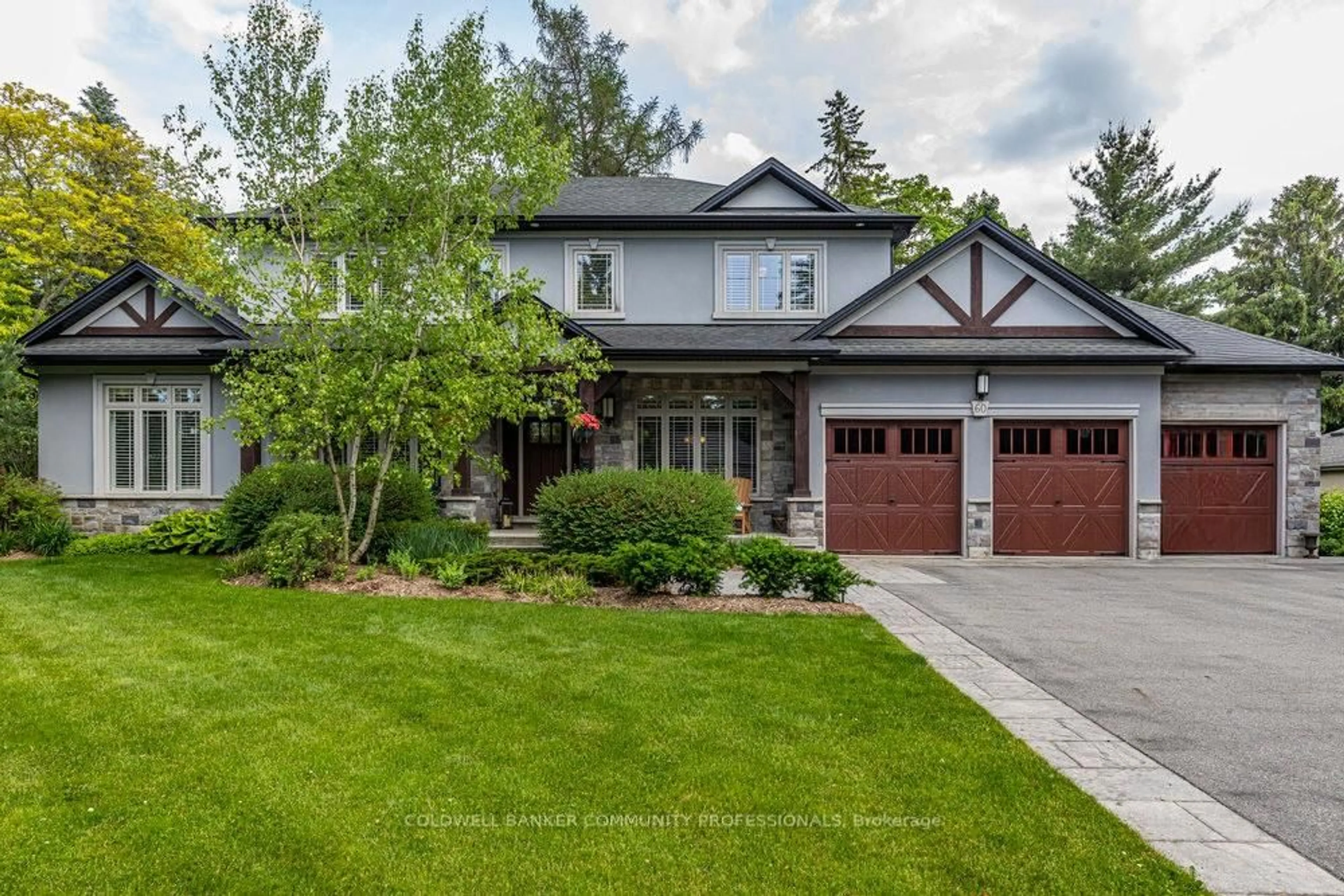 Home with brick exterior material, street for 60 Parker Ave, Hamilton Ontario L9G 1A7