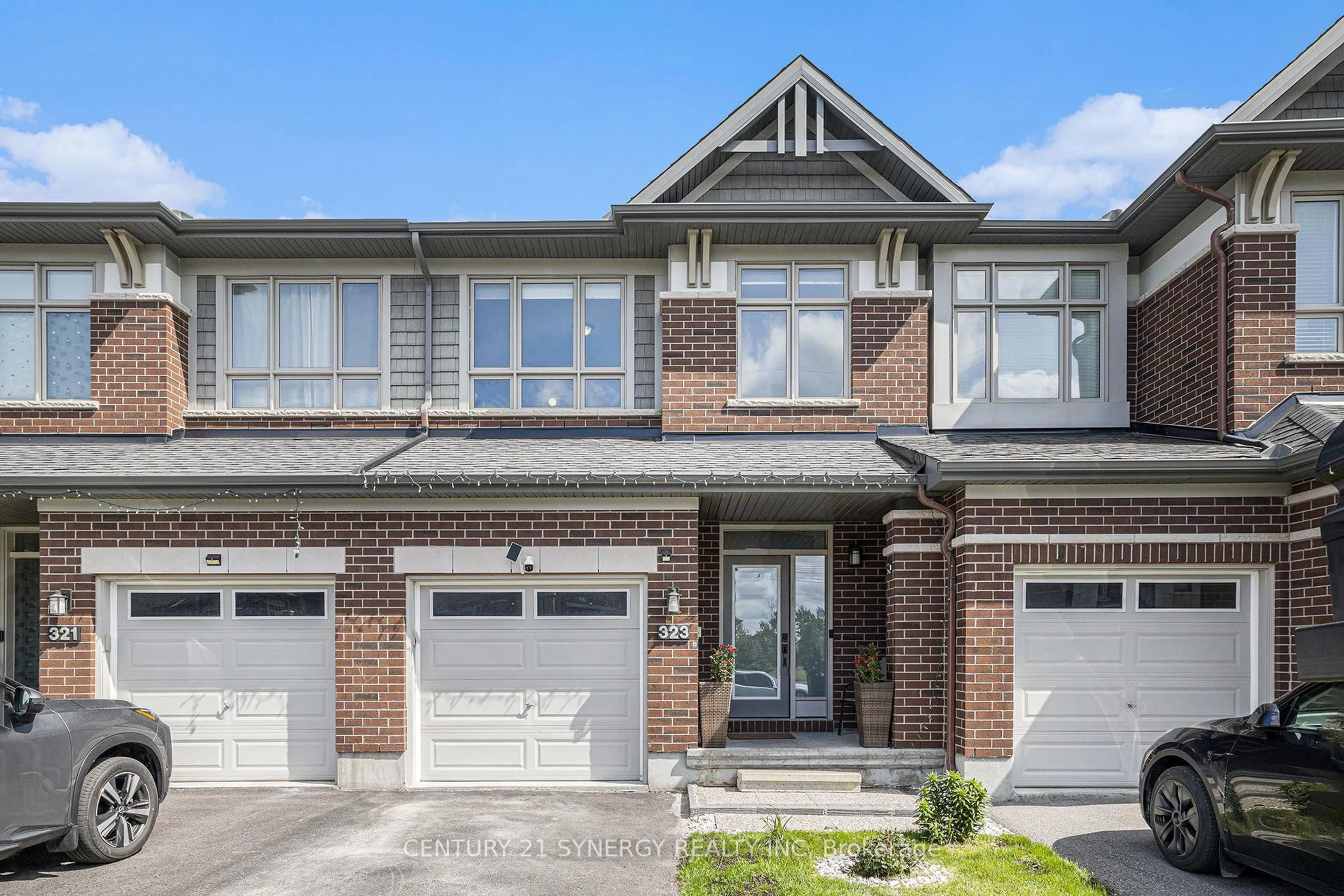 Home with brick exterior material, street for 323 Livery St, Ottawa Ontario K2V 0B4