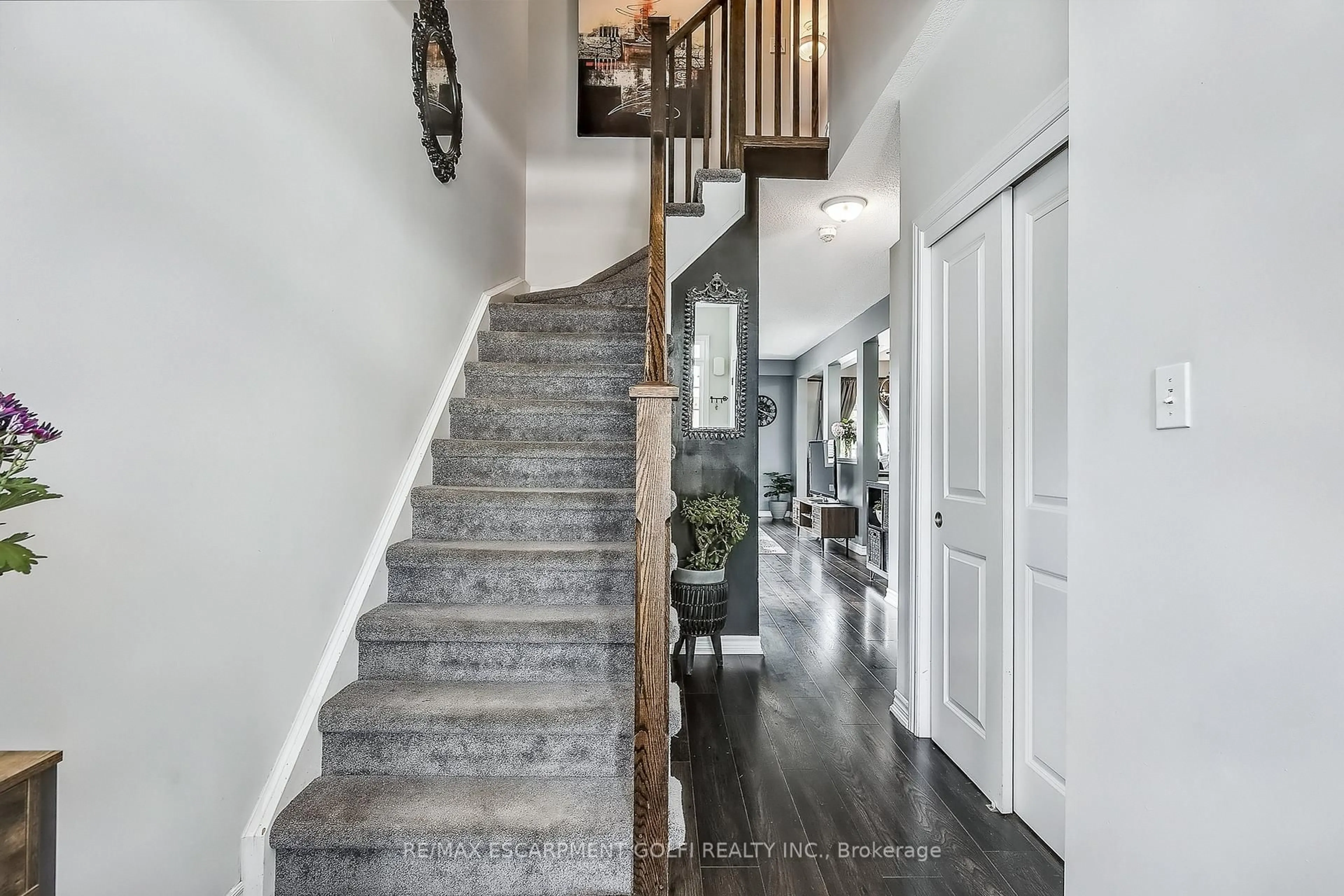 Unknown for 100 Chester Dr #16, Cambridge Ontario N1T 0C8