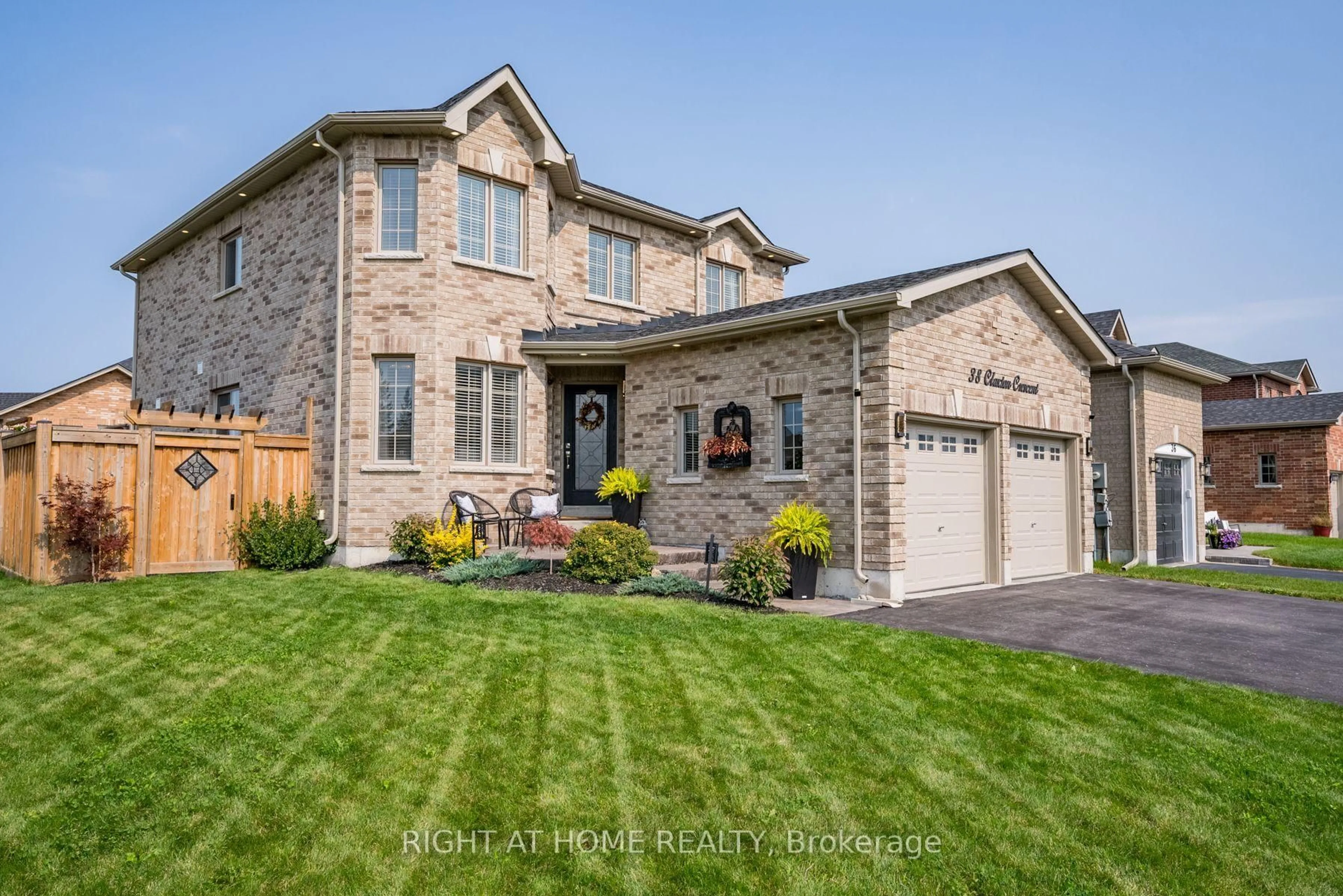 Home with brick exterior material, street for 38 Claxton Cres, Kawartha Lakes Ontario K9V 0N2