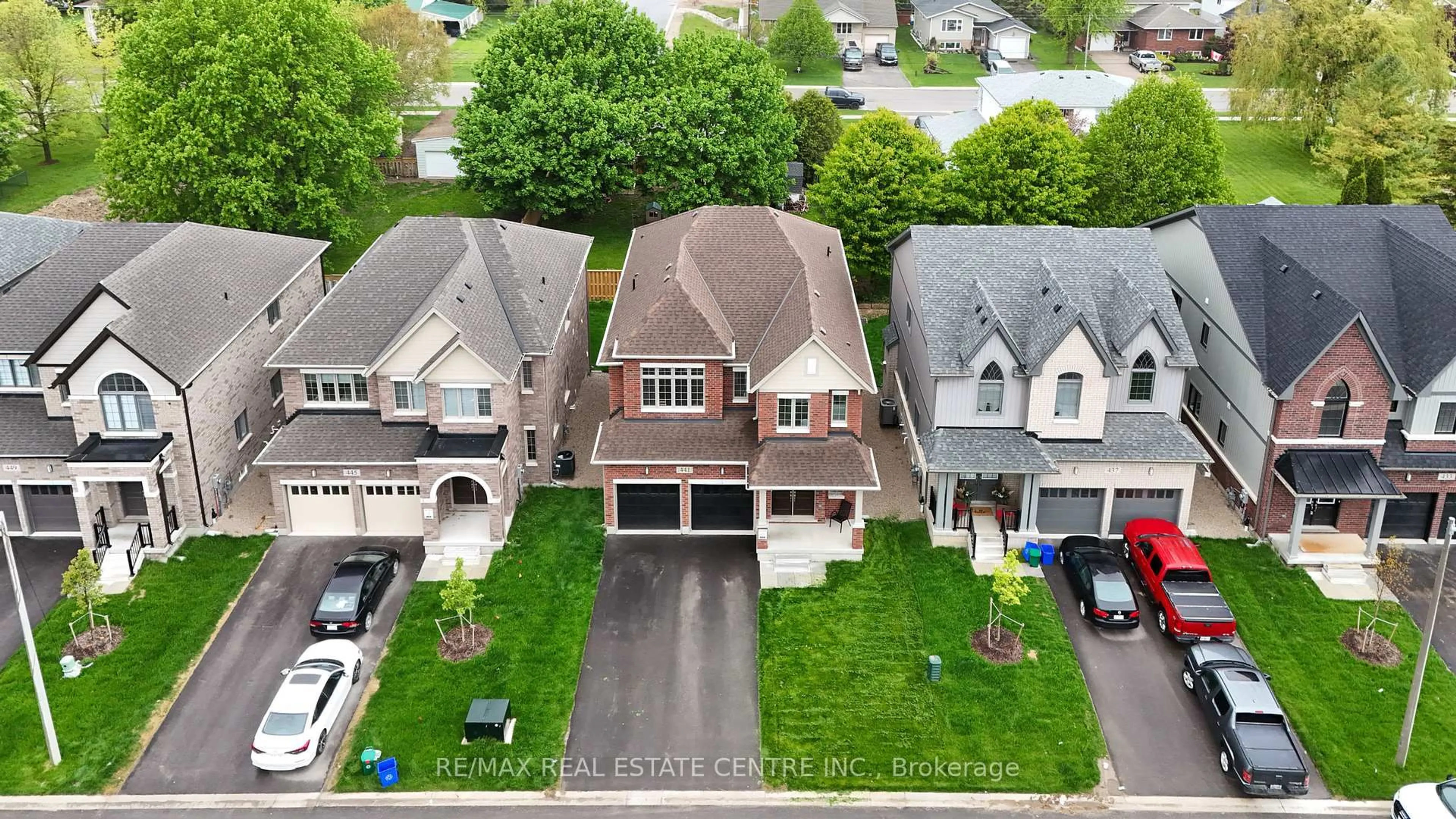 A pic from outside/outdoor area/front of a property/back of a property/a pic from drone, street for 441 Adelaide St, Wellington North Ontario N0G 1A0