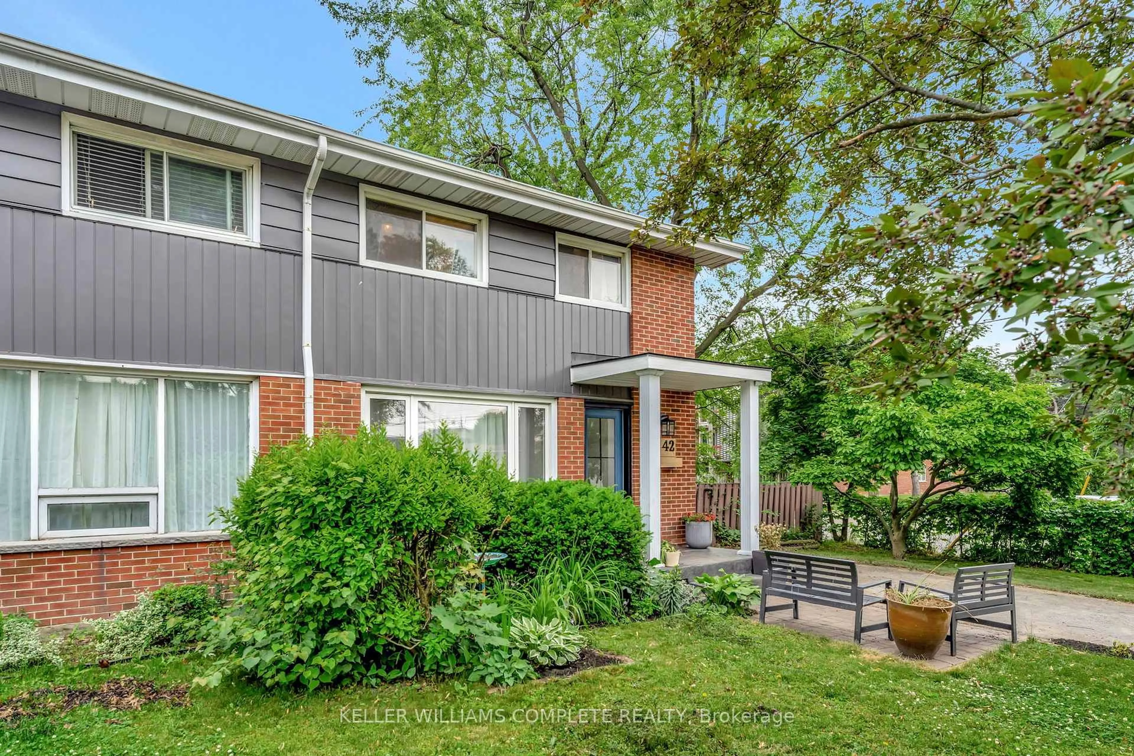 Home with brick exterior material, street for 42 LUSCOMBE St, Hamilton Ontario L9A 2J8