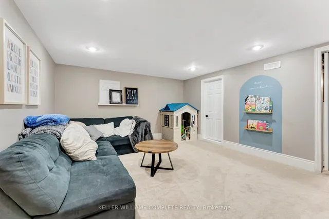 Additional image 18 of 42 LUSCOMBE St