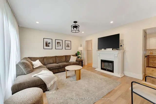Additional image 33 of 42 LUSCOMBE St