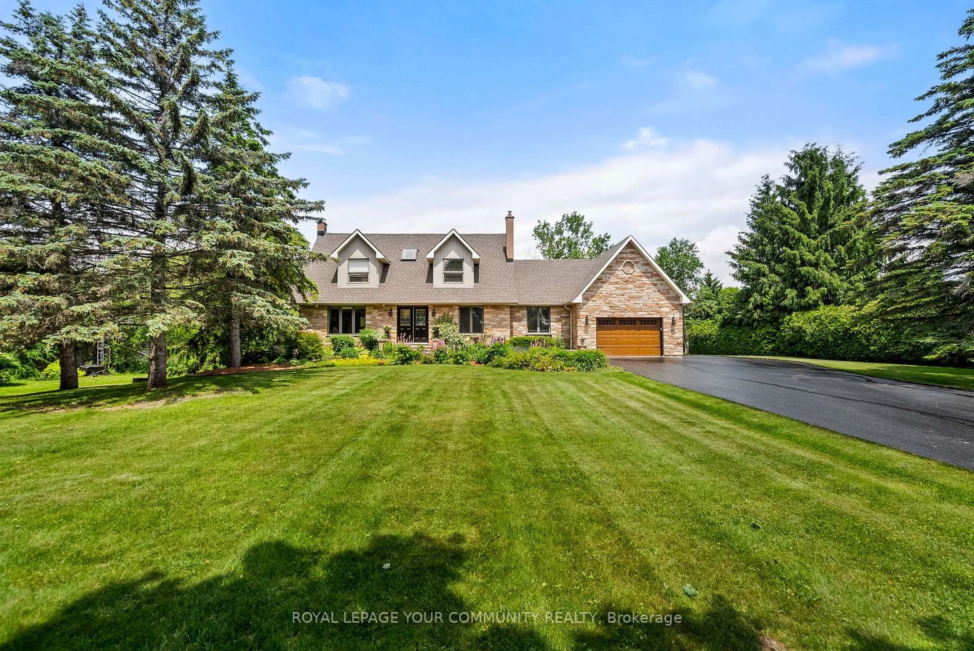 A pic from outside/outdoor area/front of a property/back of a property/a pic from drone, street for 8454 Danforth Rd, Cobourg Ontario K9A 4J9