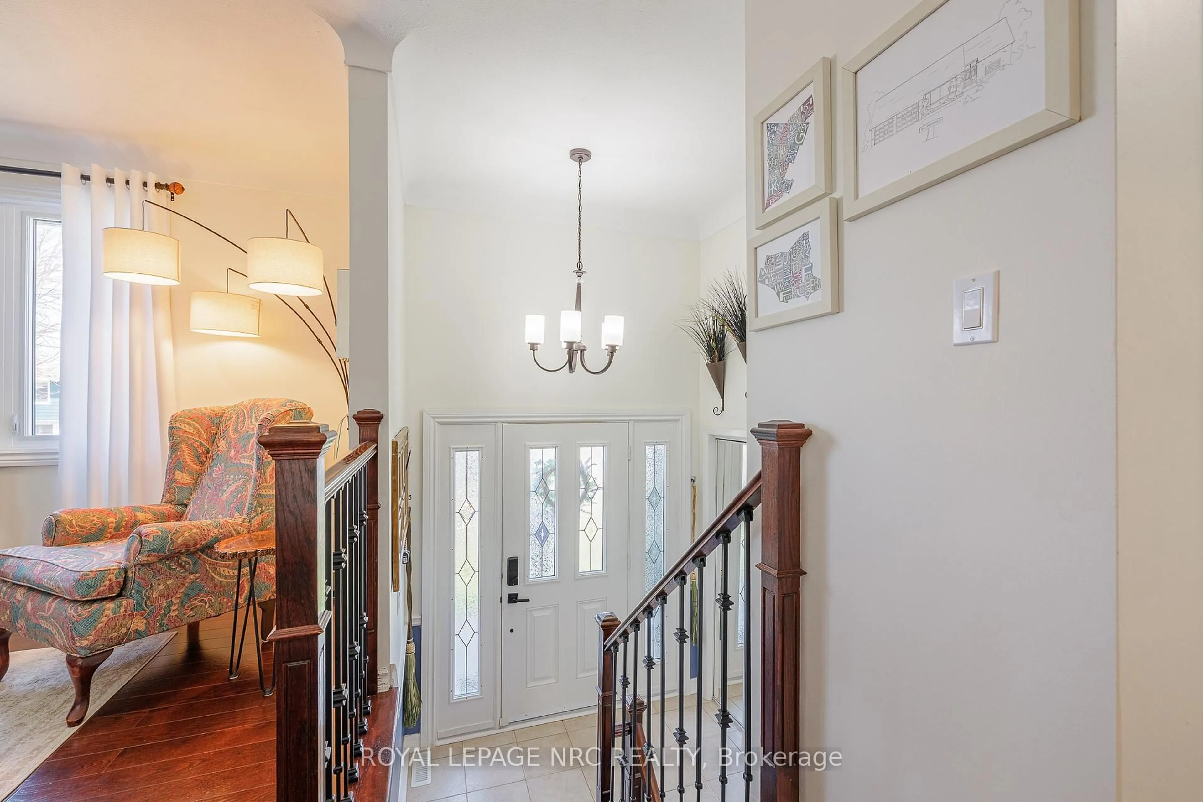 Unknown for 33 Idylwood Rd, Welland Ontario L3C 1X2