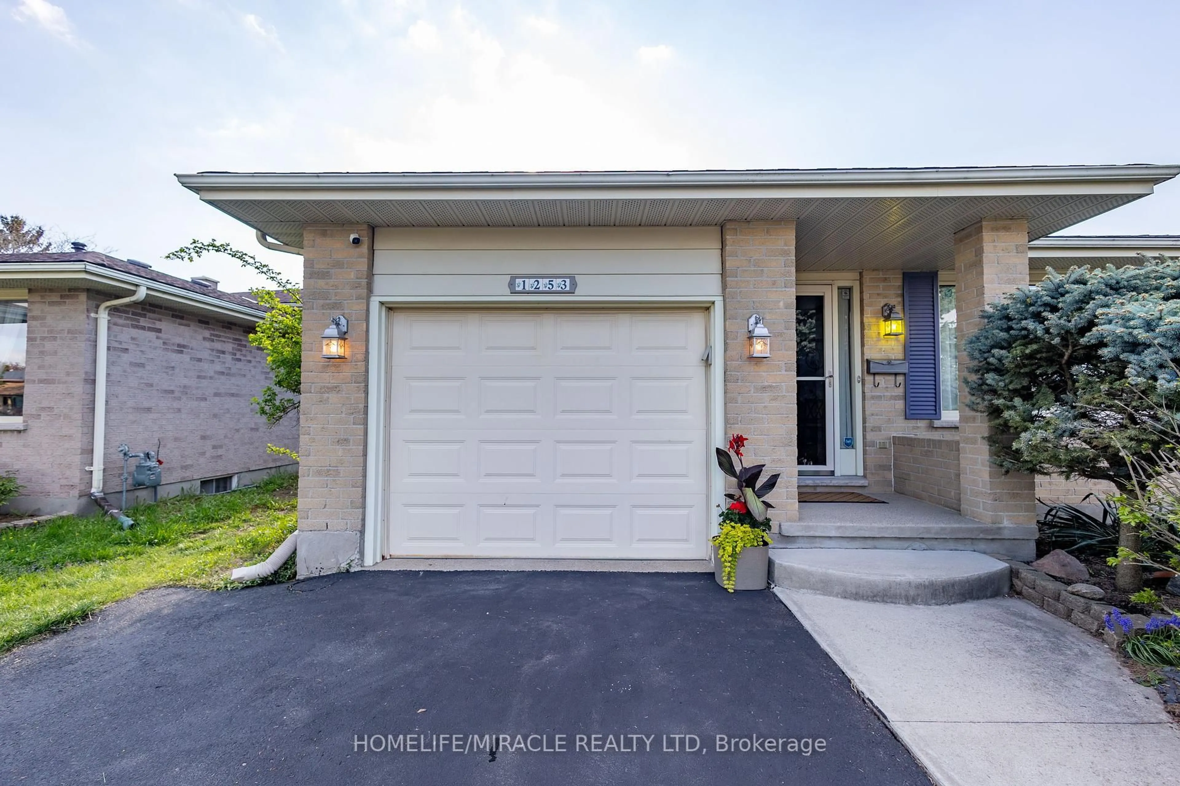 Unknown for 1253 Delphi Rd, London East Ontario N5Y 5B3