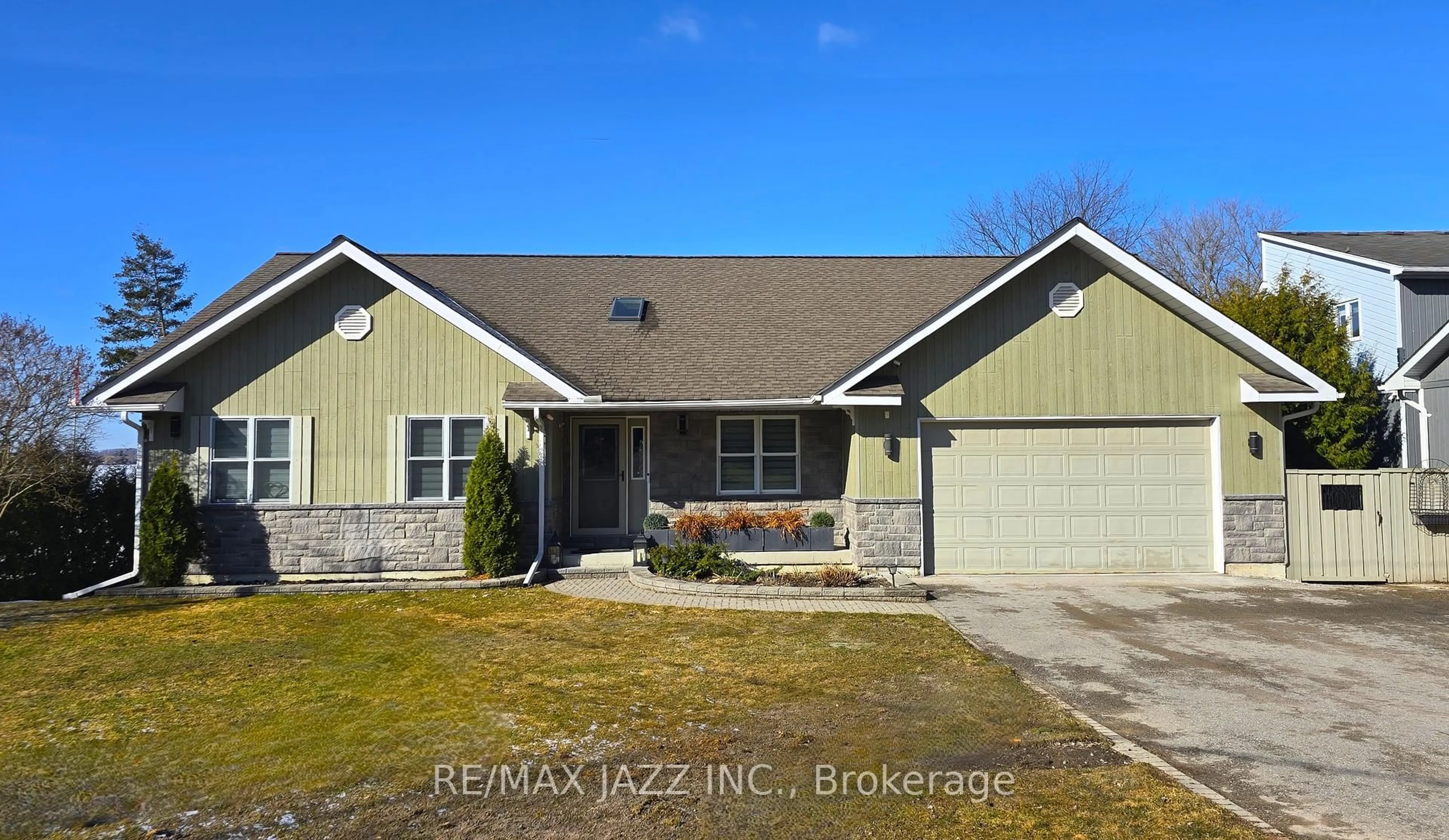 Home with vinyl exterior material, street for 30 Wakeford Rd, Kawartha Lakes Ontario K0M 2C0