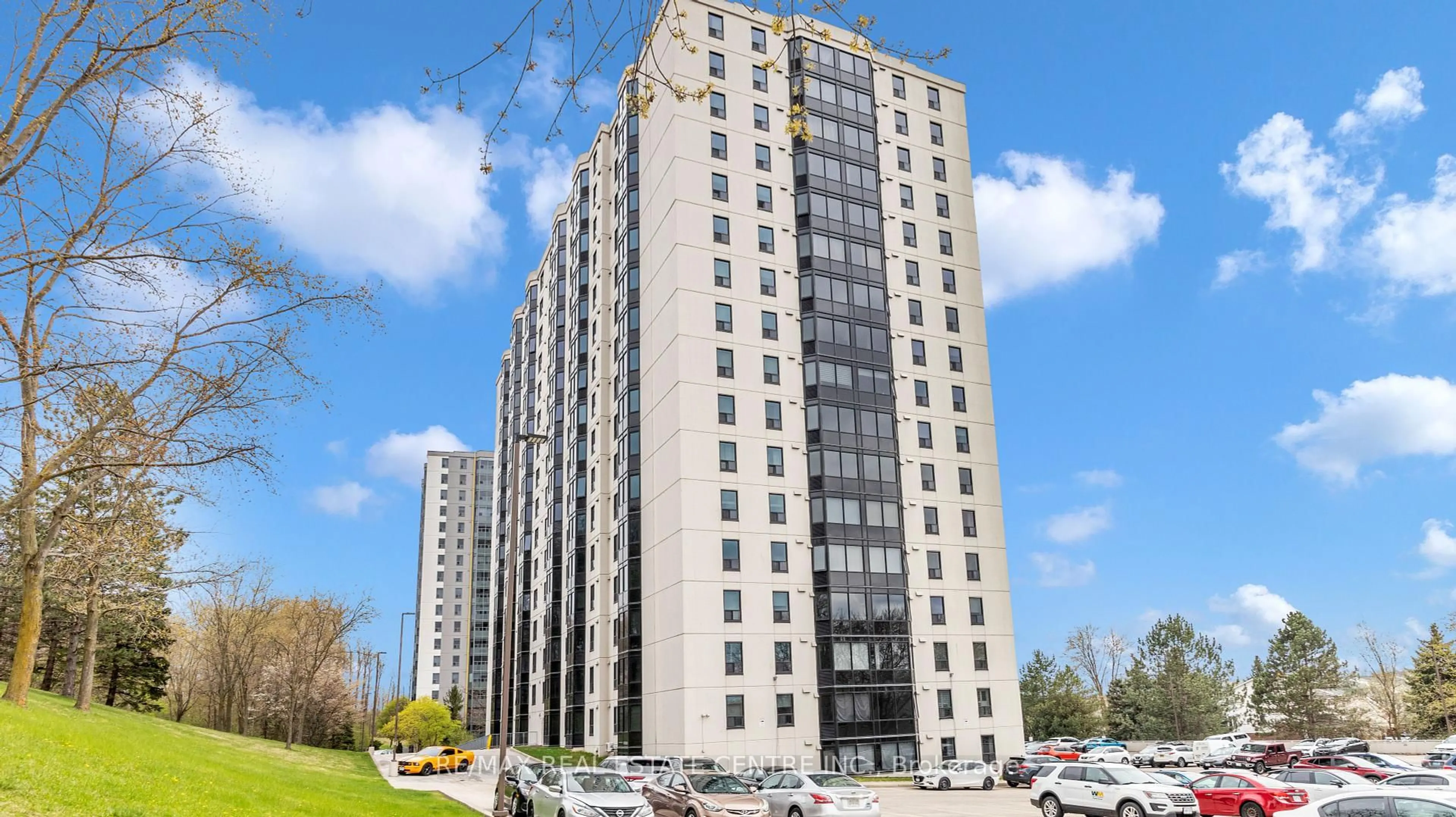 Unknown for 35 Green Valley Dr #1610, Kitchener Ontario N2P 2A5