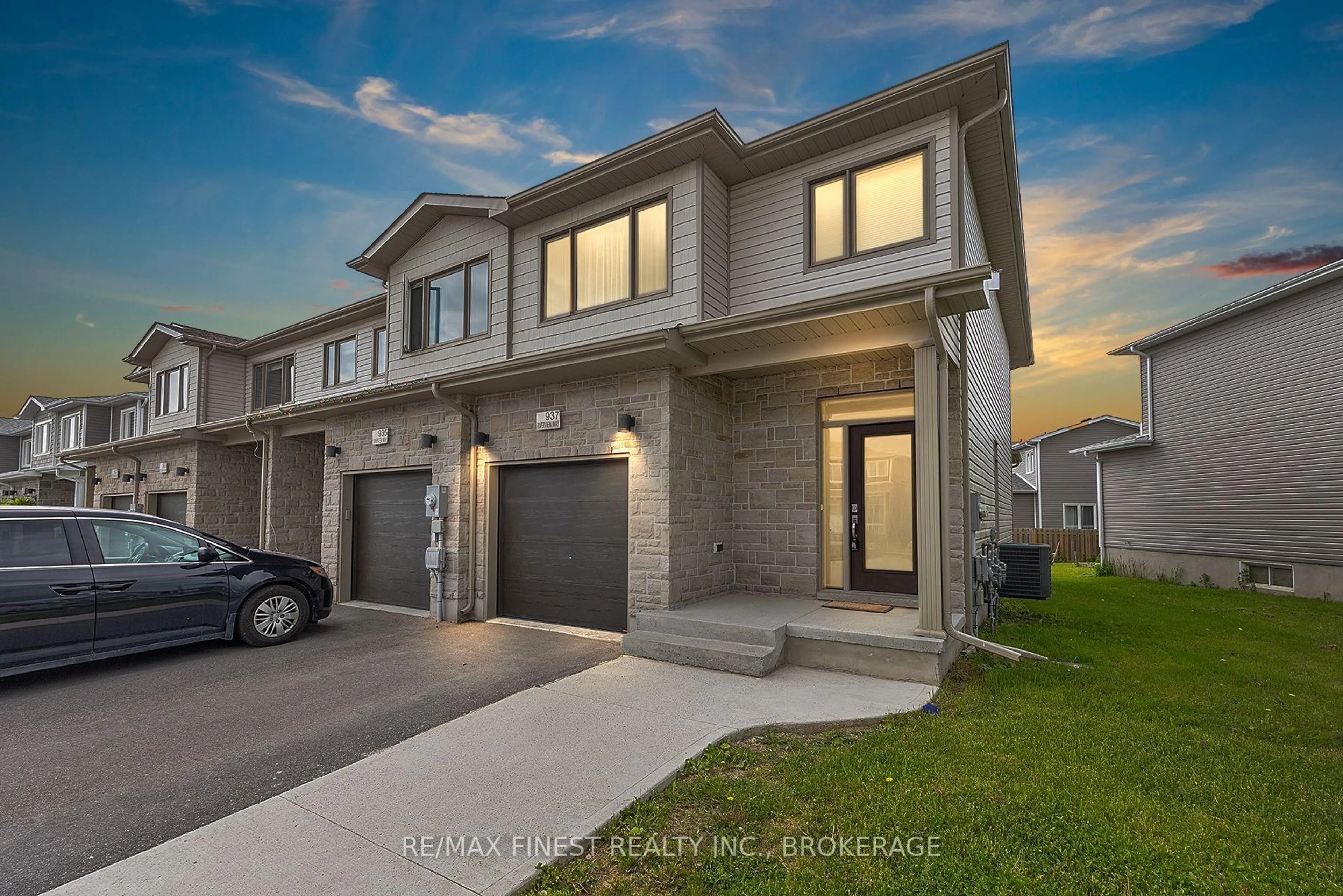 A pic from outside/outdoor area/front of a property/back of a property/a pic from drone, street for 937 Riverview Way, Kingston Ontario K7K 7J8