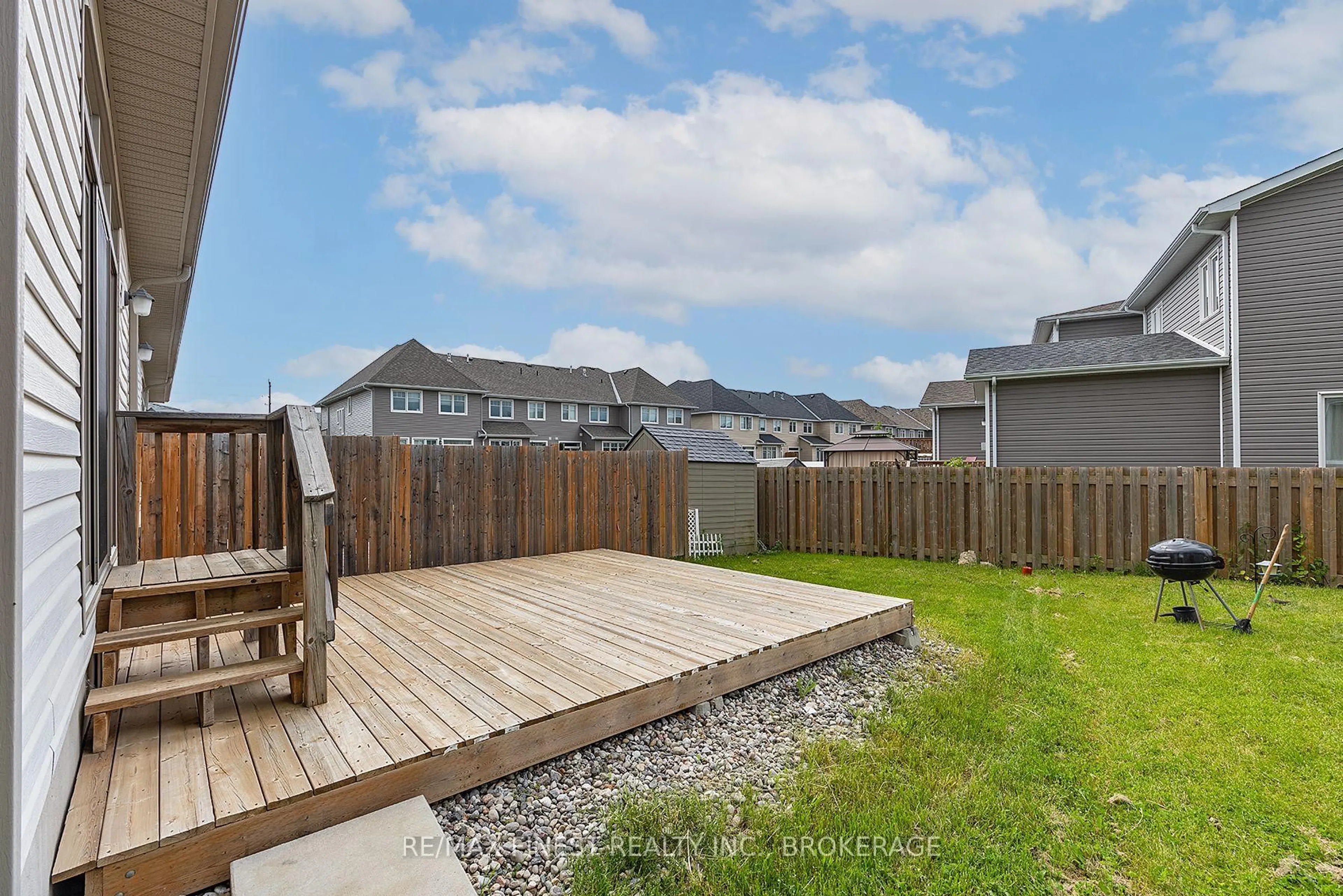 Patio, mountain view for 937 Riverview Way, Kingston Ontario K7K 7J8
