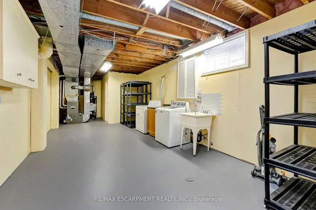 Additional property image - 109 West 23rd St