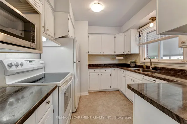 Additional property image - 109 West 23rd St