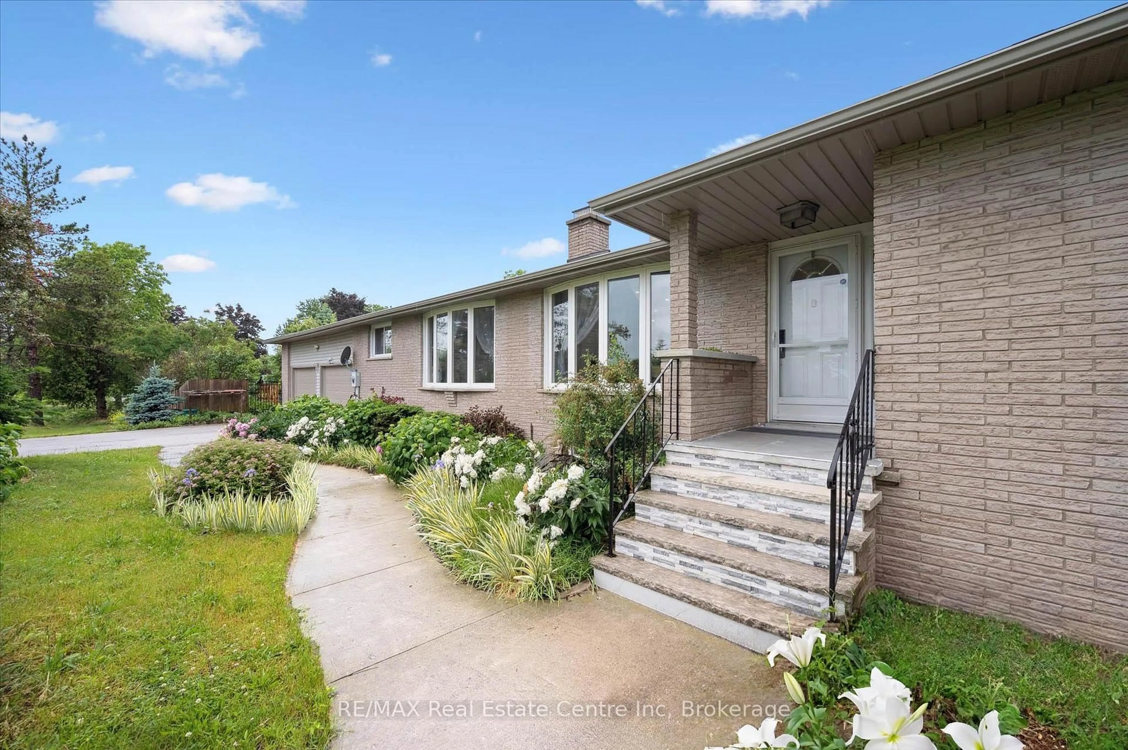 Unknown for 7648 Wellington Rd 34 Rd, Puslinch Ontario N0B 2J0