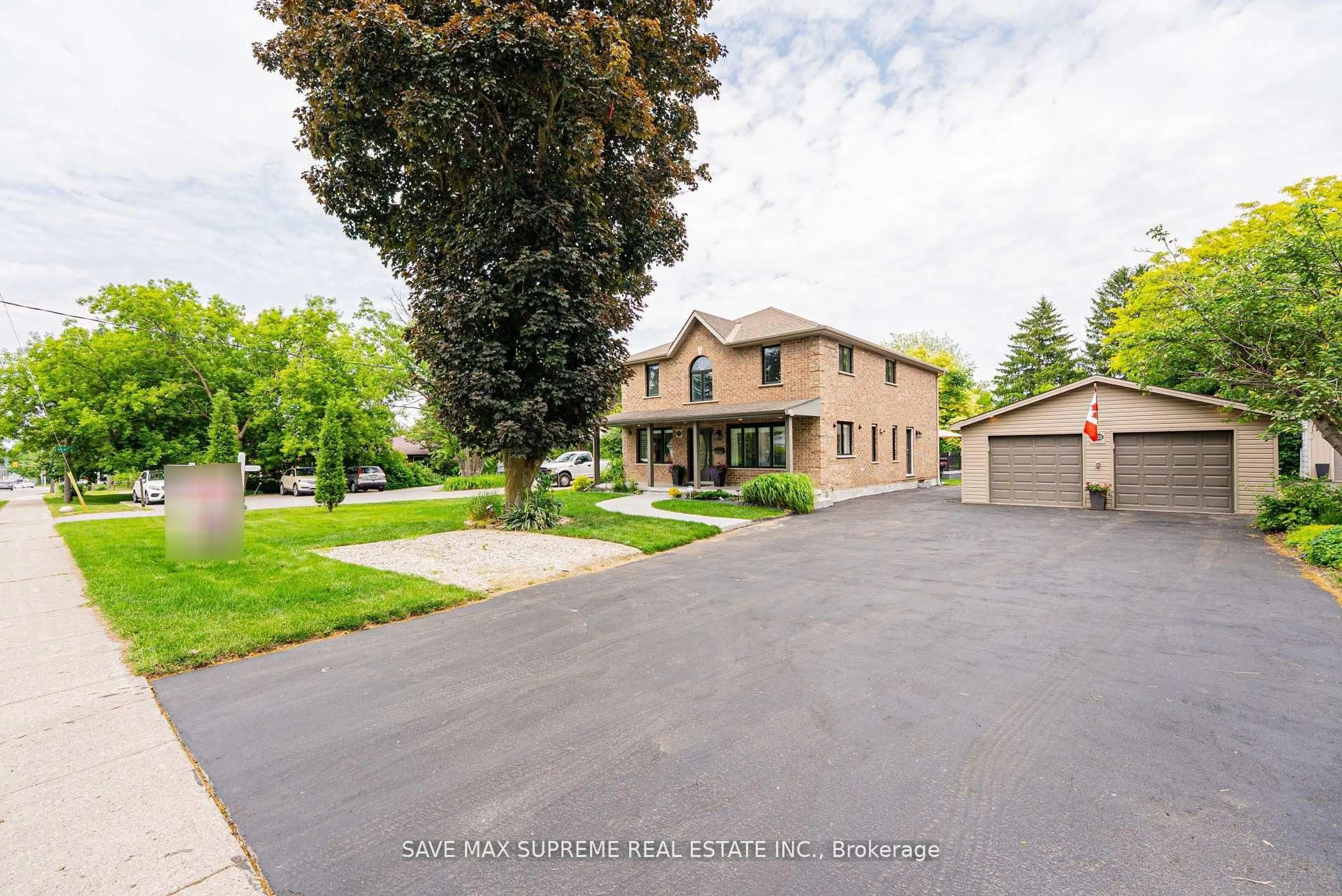 A pic from outside/outdoor area/front of a property/back of a property/a pic from drone, street for 458 BOLER Rd, London South Ontario N6K 2K7