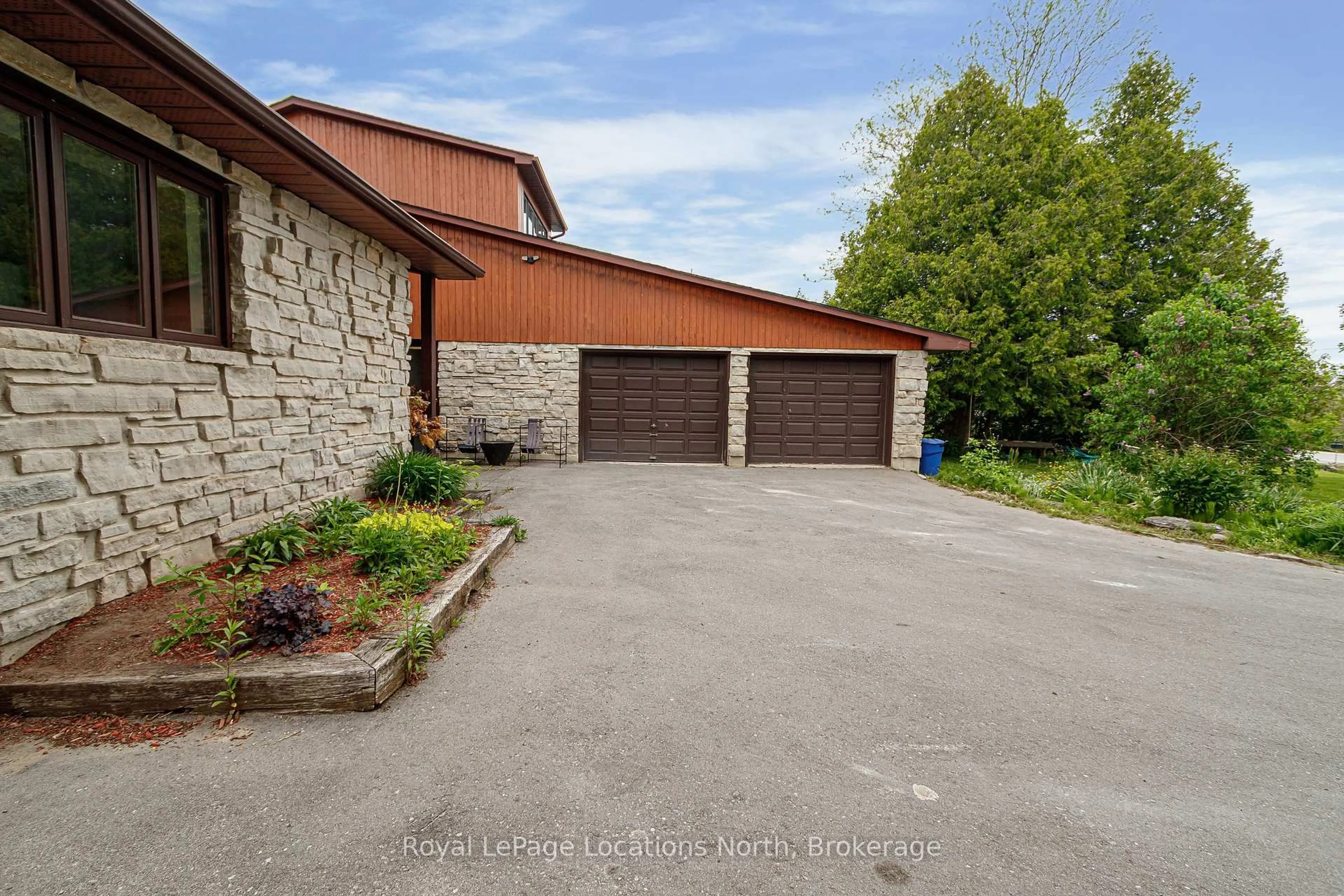 Unknown for 296 Lakeshore Rd, Meaford Ontario N4L 1W5