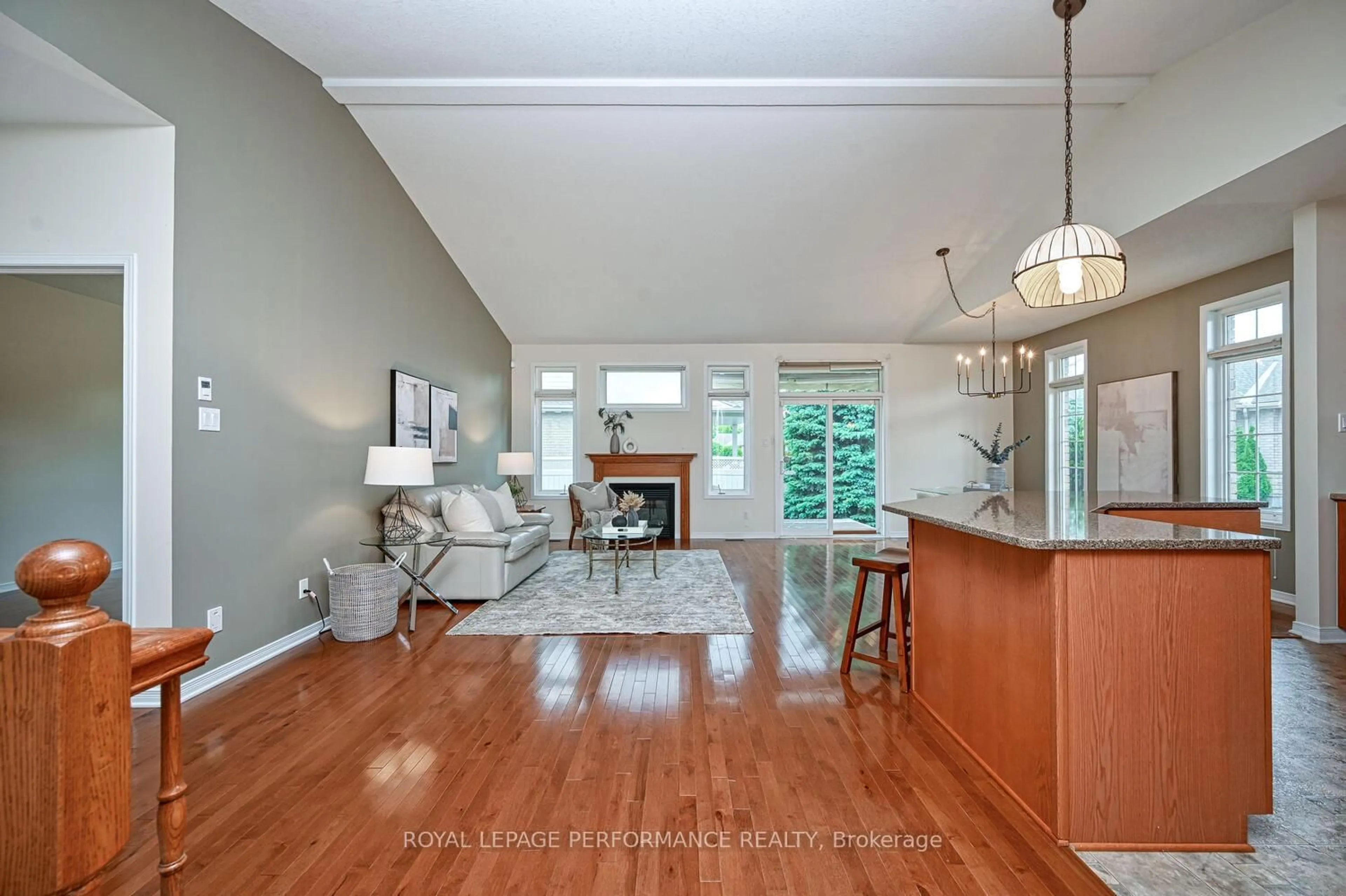 Open concept kitchen, unknown for 129 Maple Key Private, Ottawa Ontario K1T 0E2