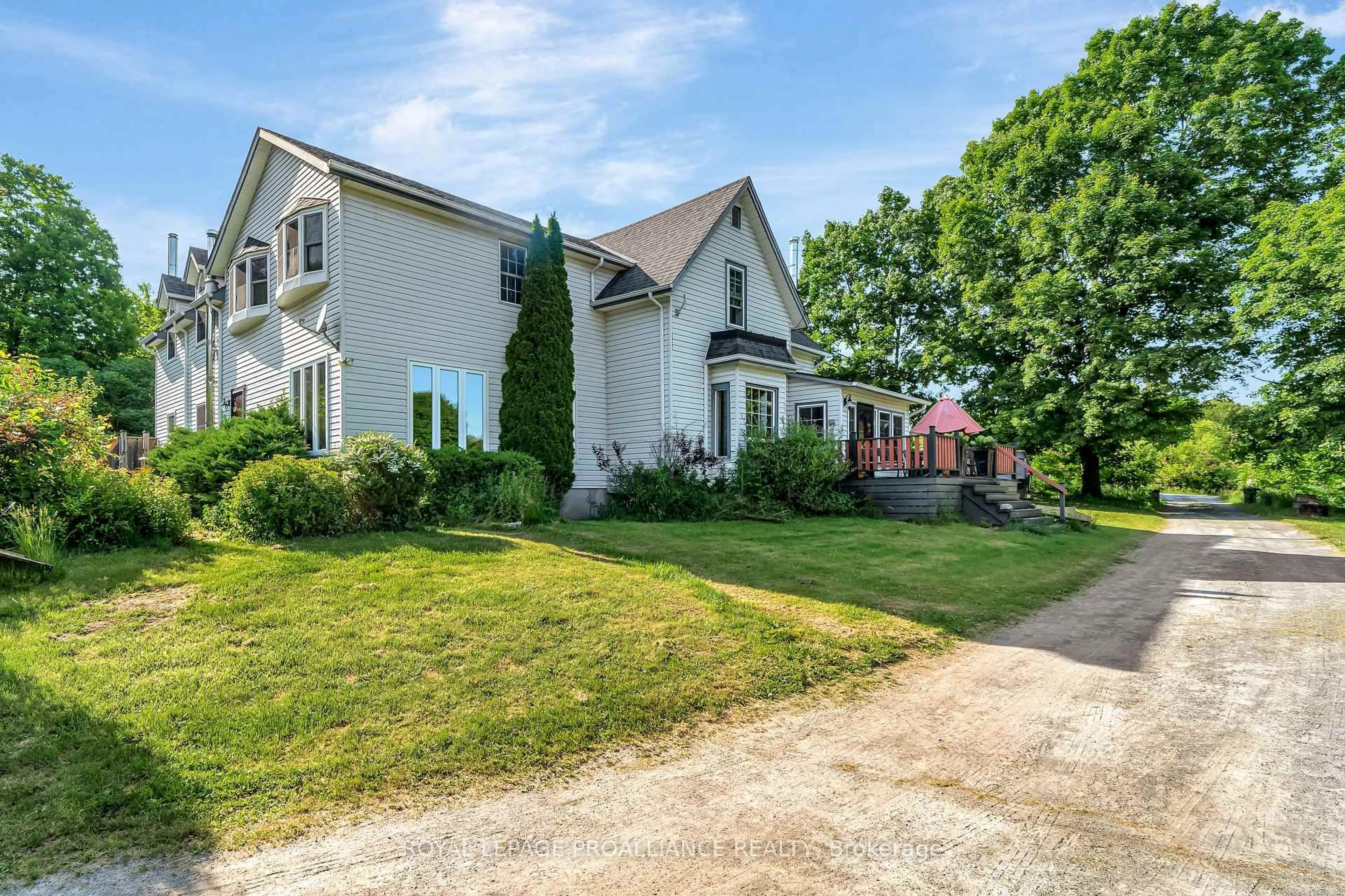 A pic from outside/outdoor area/front of a property/back of a property/a pic from drone, street for 1495 & 1511 Carman Rd, Ingleside Ontario K8V 5P4