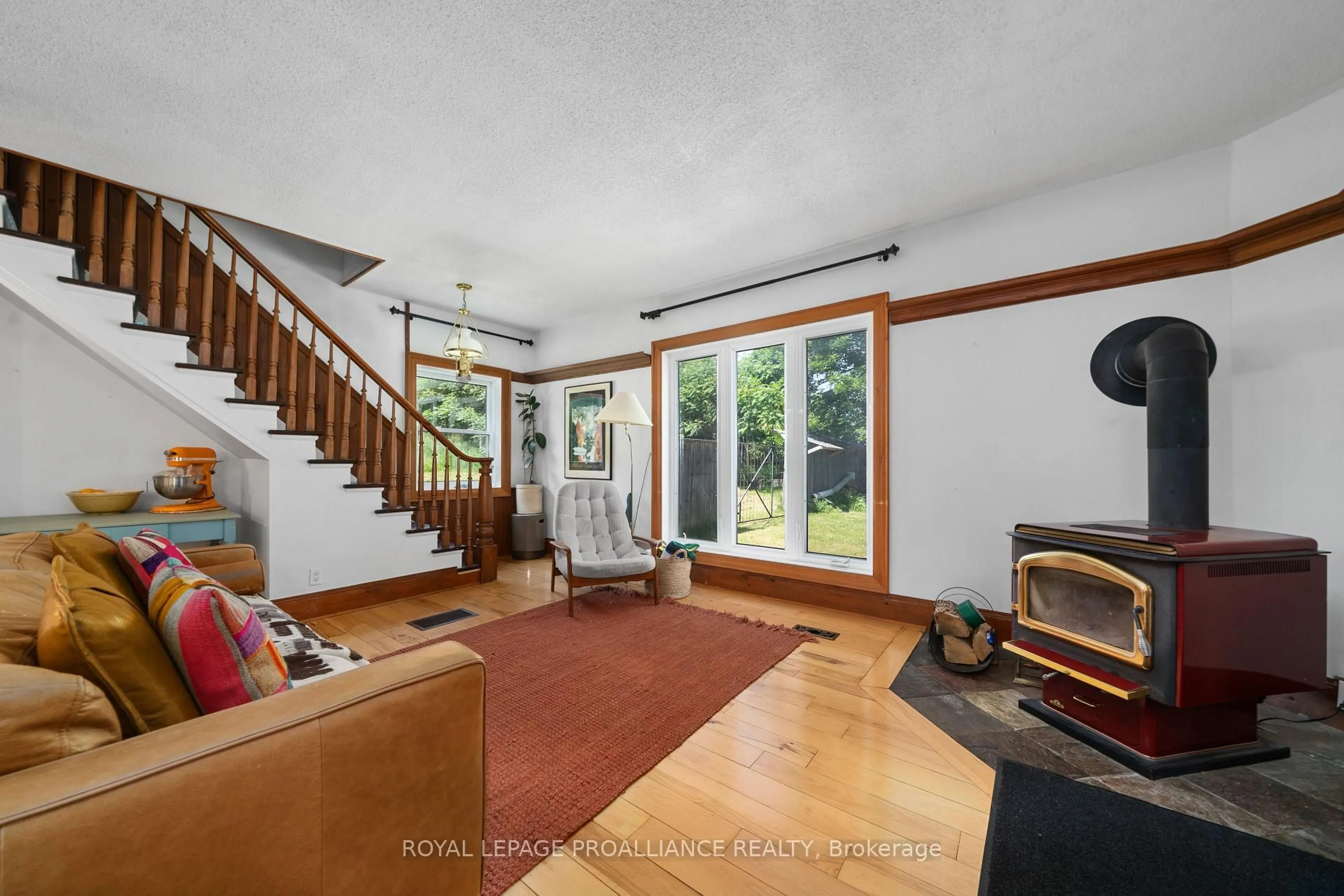 Unknown for 1495 & 1511 Carman Rd, Ingleside Ontario K8V 5P4
